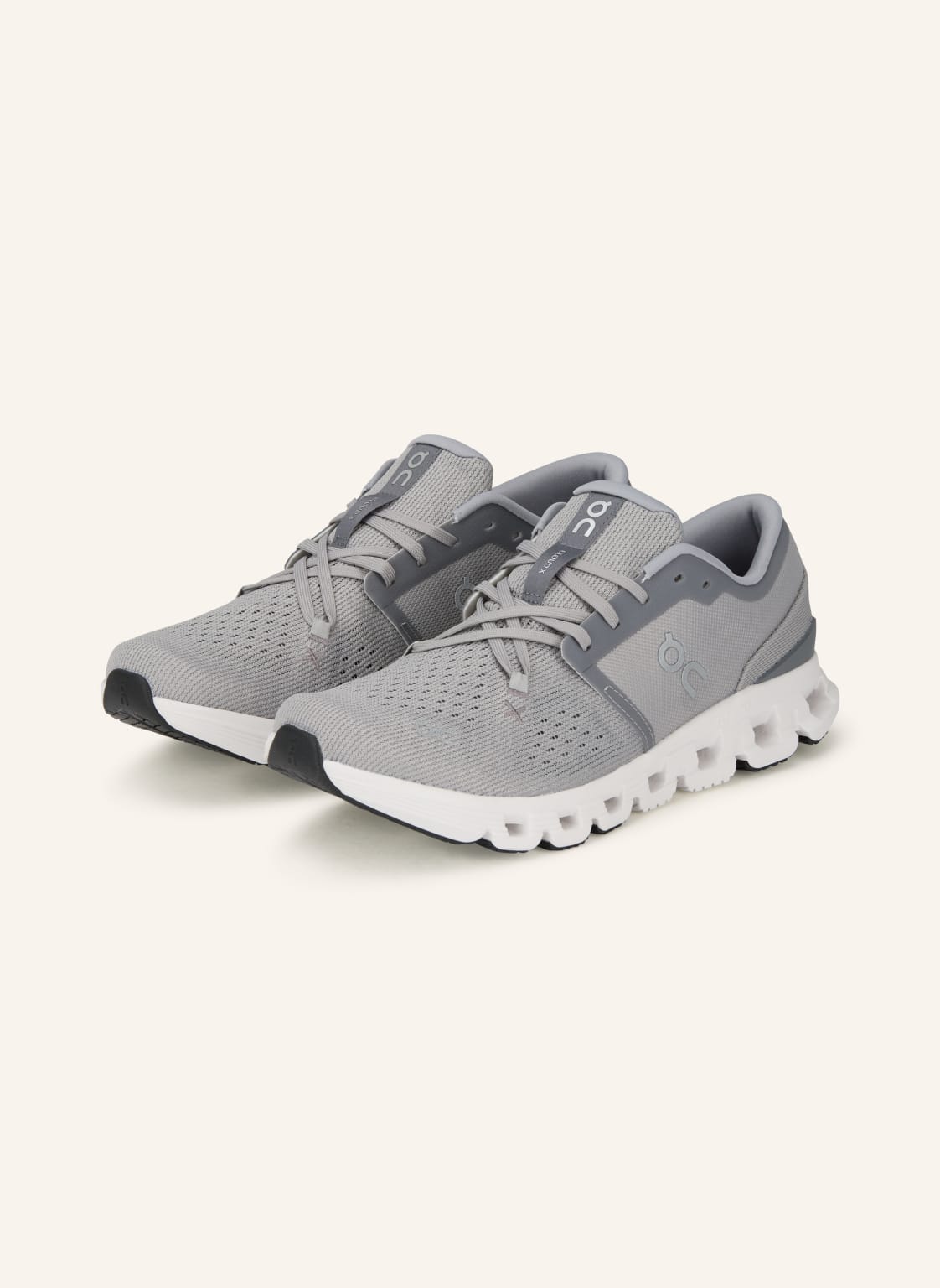 Produktový obrázek On On Fitness Obuv Cloud X 4 šedá / tmavě šedá