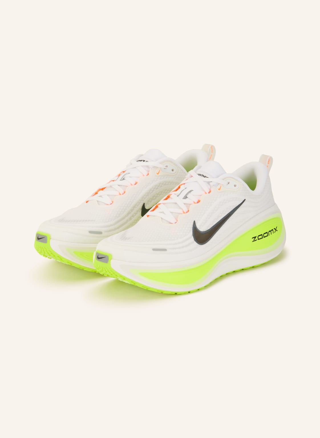 Produktový obrázek Nike Nike Běžecké Boty Vomero Plus bílá / neonově oranžová / černá