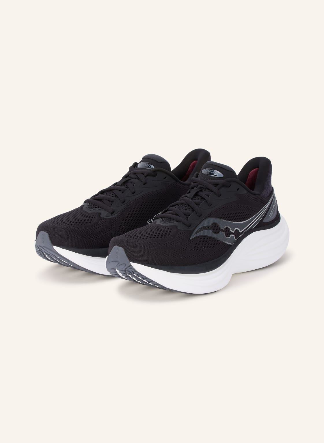 Produktový obrázek Saucony Saucony Běžecké Boty Triumph 24 černá / stříbrná