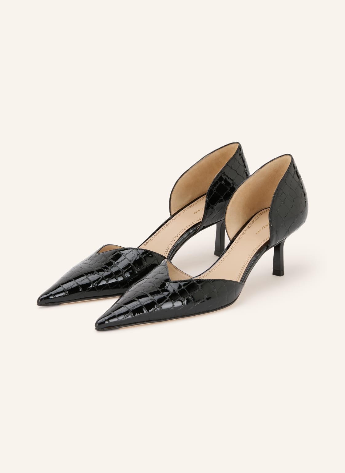 Produktový obrázek Victoria Beckham Victoria Beckham Lakované Lodičky Victoria Angle D'orsay černá