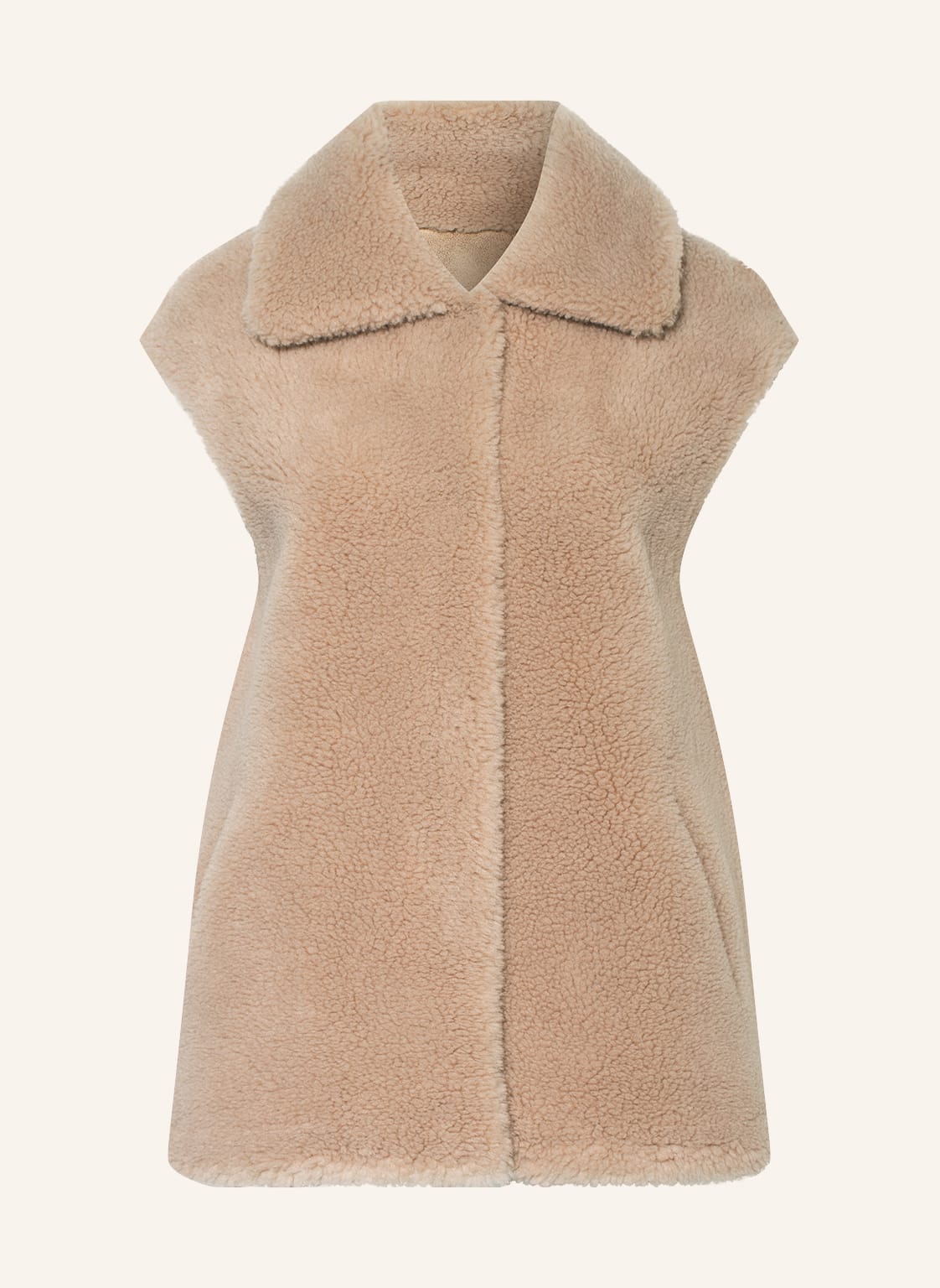 Image of Studio Ar Teddyfell-Weste weiss