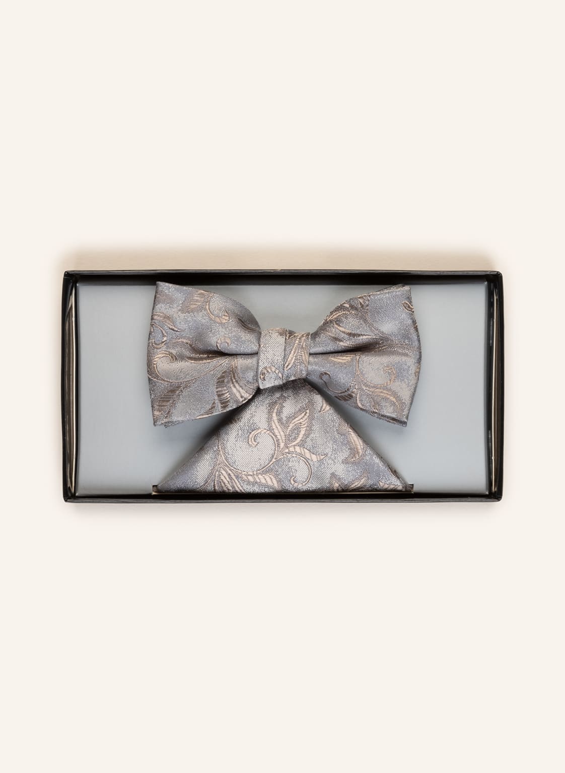 Image of Wilvorst Set: Fliege Und Einstecktuch beige