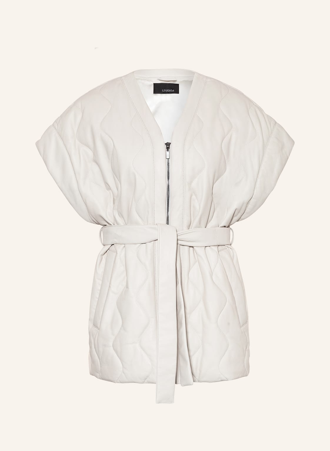 Image of Studio Ar Lederweste Dionna weiss