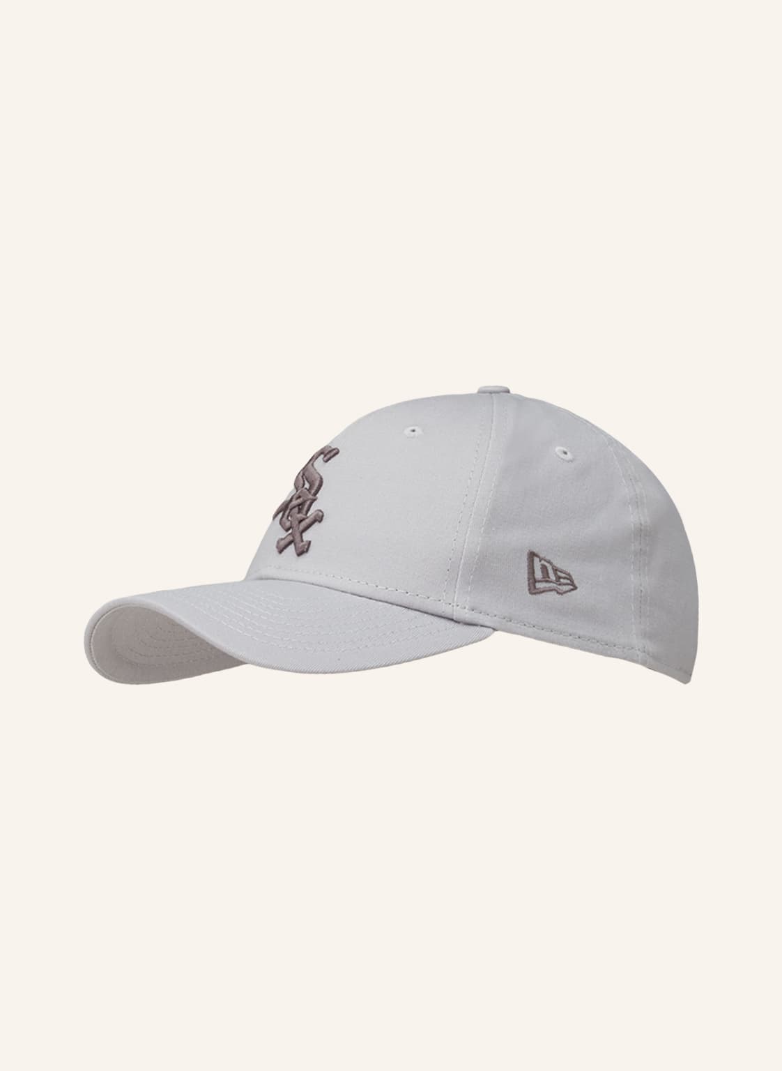 Image of New Era Cap League Essential 9forty® beige