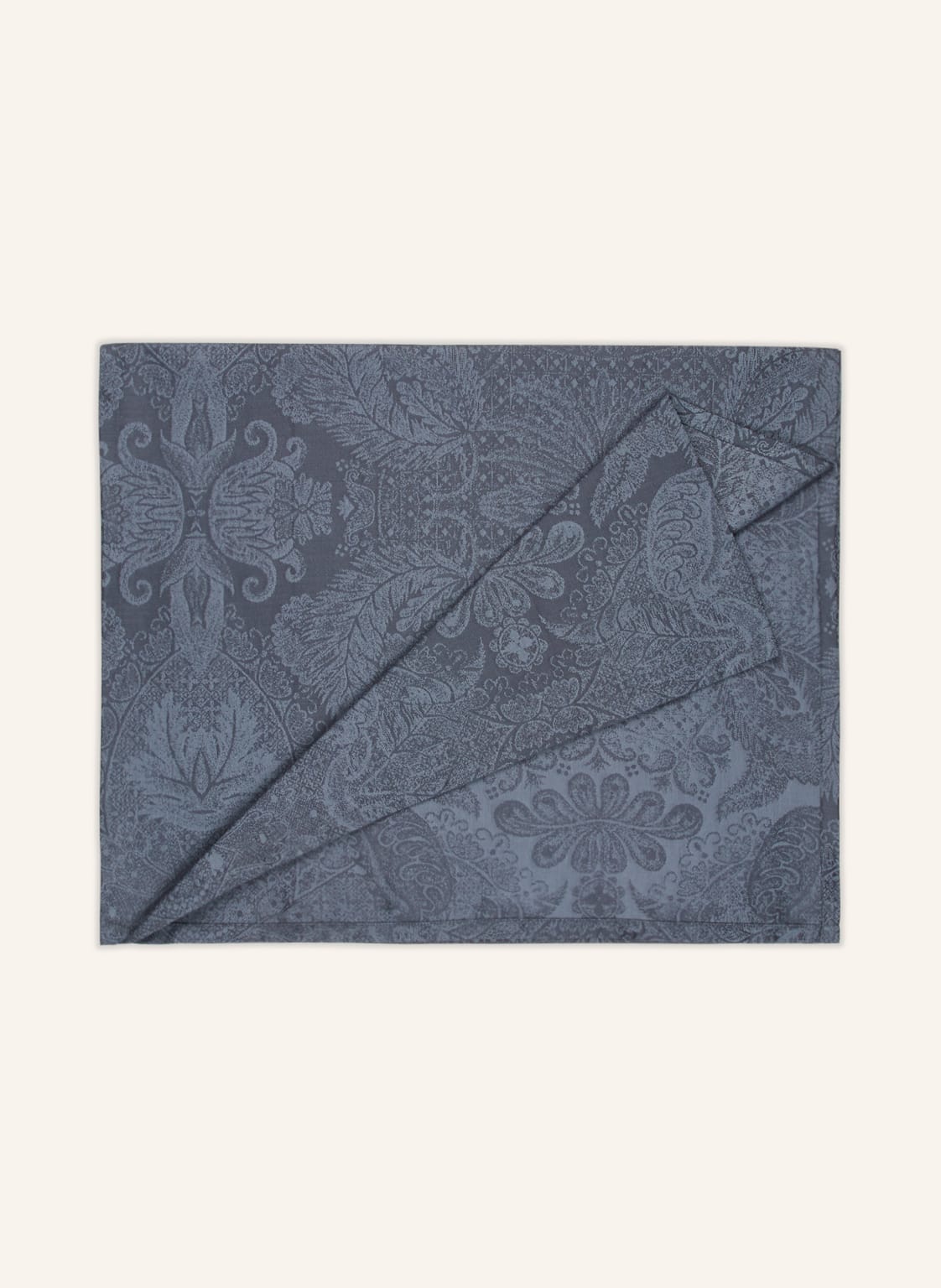 Image of Garnier-Thiebaut Tischläufer Mille Isaphire blau