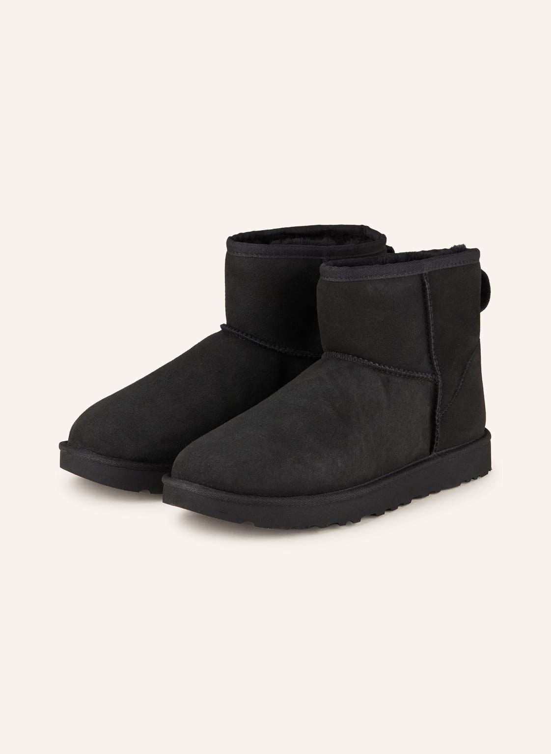 Produktový obrázek Ugg Ugg Boots Classic Mini Ii černá