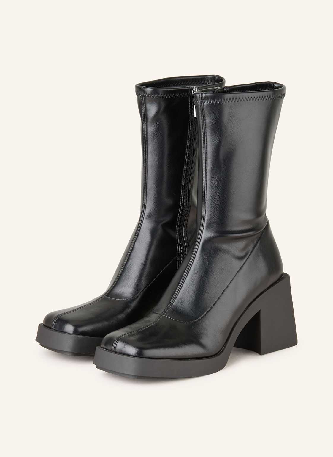Produktový obrázek Steve Madden Steve Madden Kotníčkové Boty Na Platformě Kloe černá