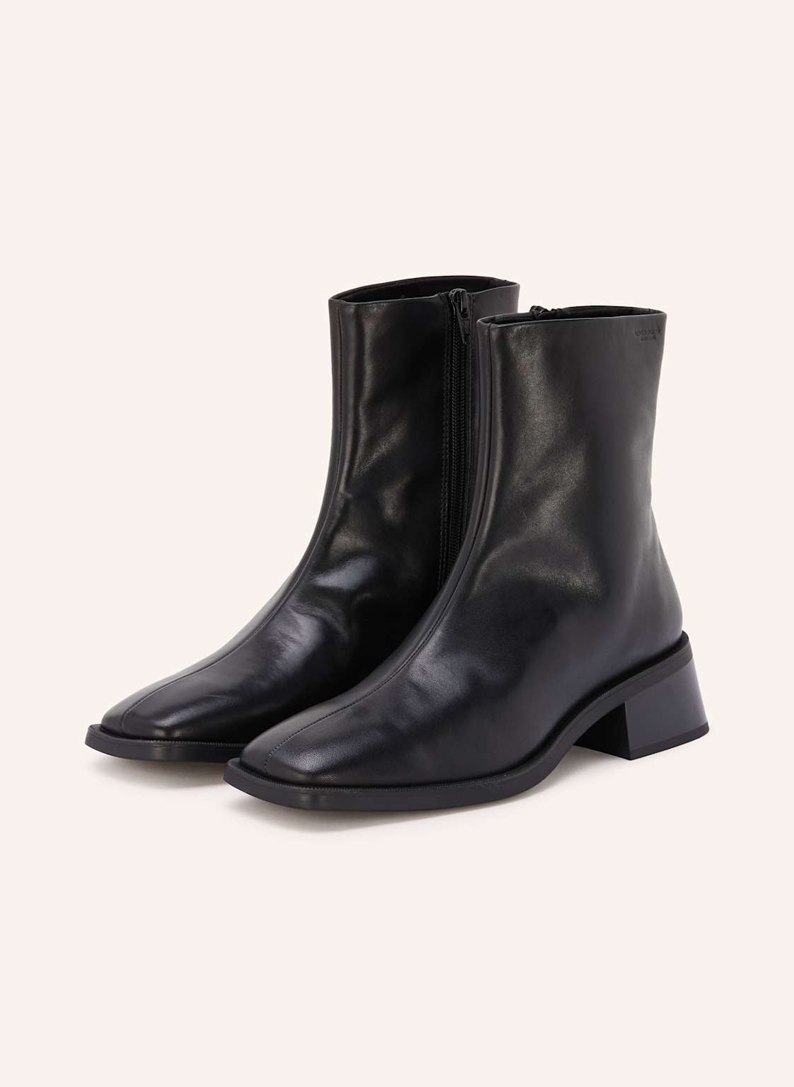 Produktový obrázek VAGABOND SHOEMAKERS Vagabond Shoemakers Kotníkové Boty Blanca černá