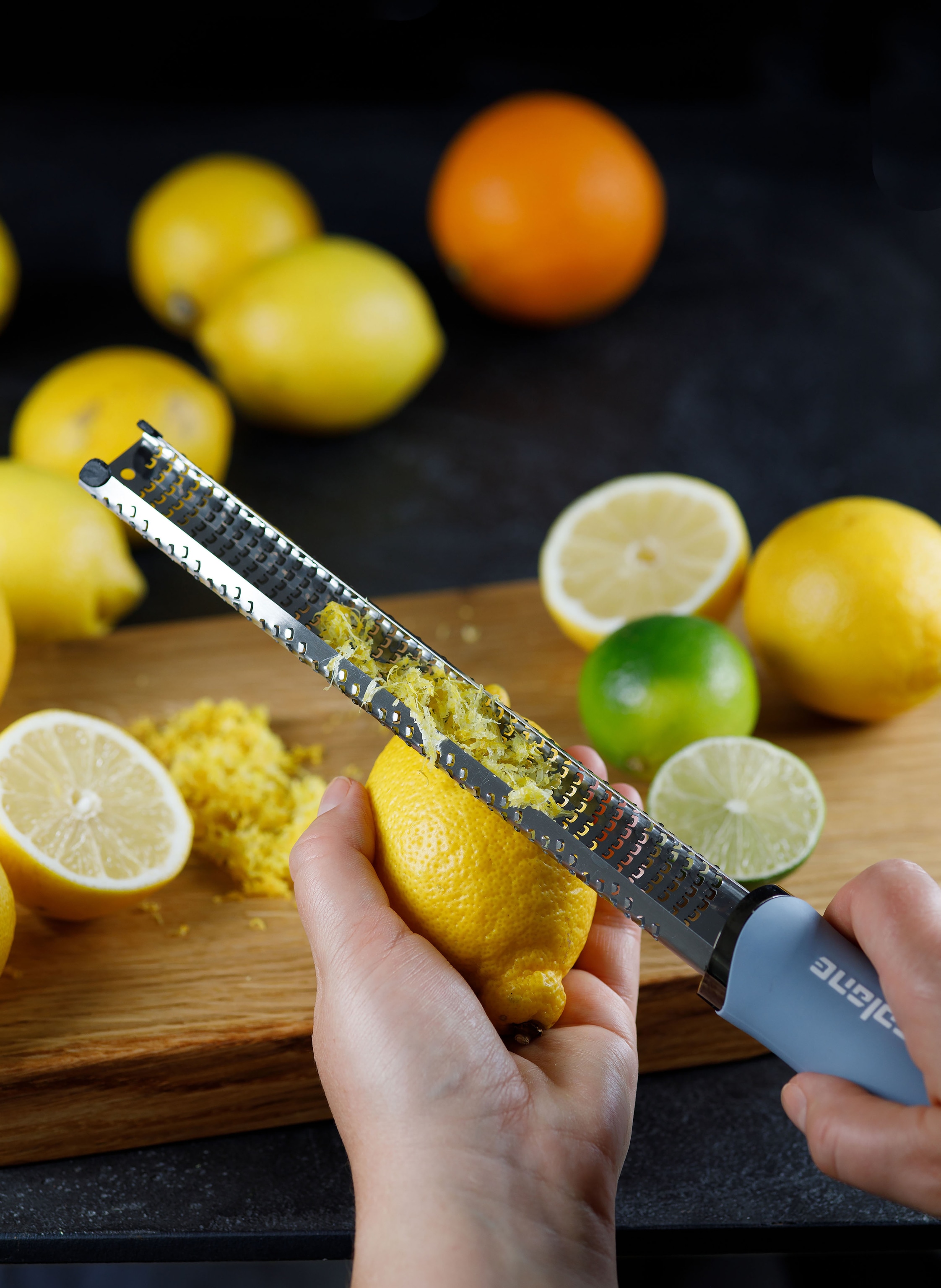 Thumbnail - Microplane Zester-Reibe blau