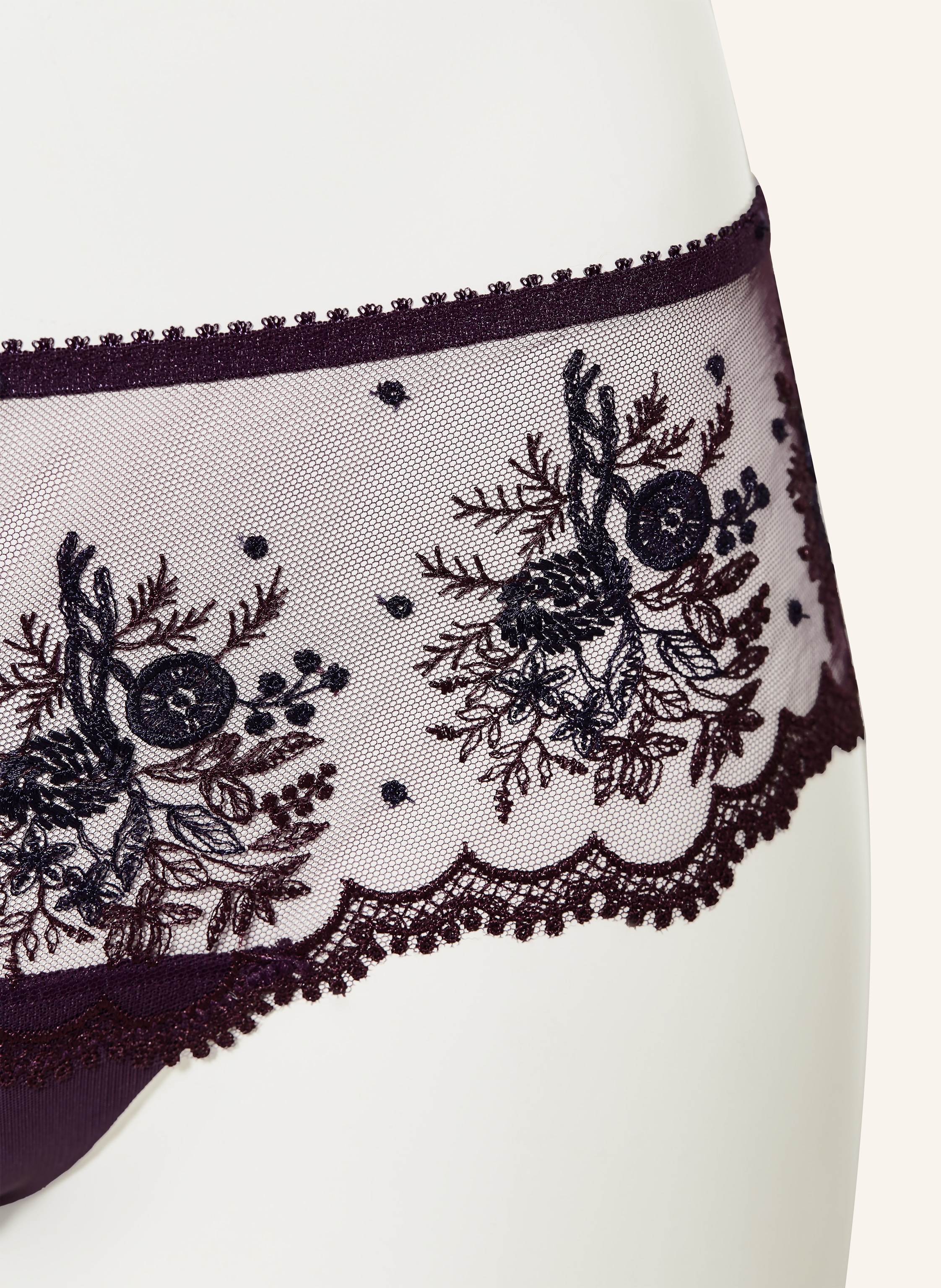 Thumbnail - Simone Pérèle Panty Intrigue lila