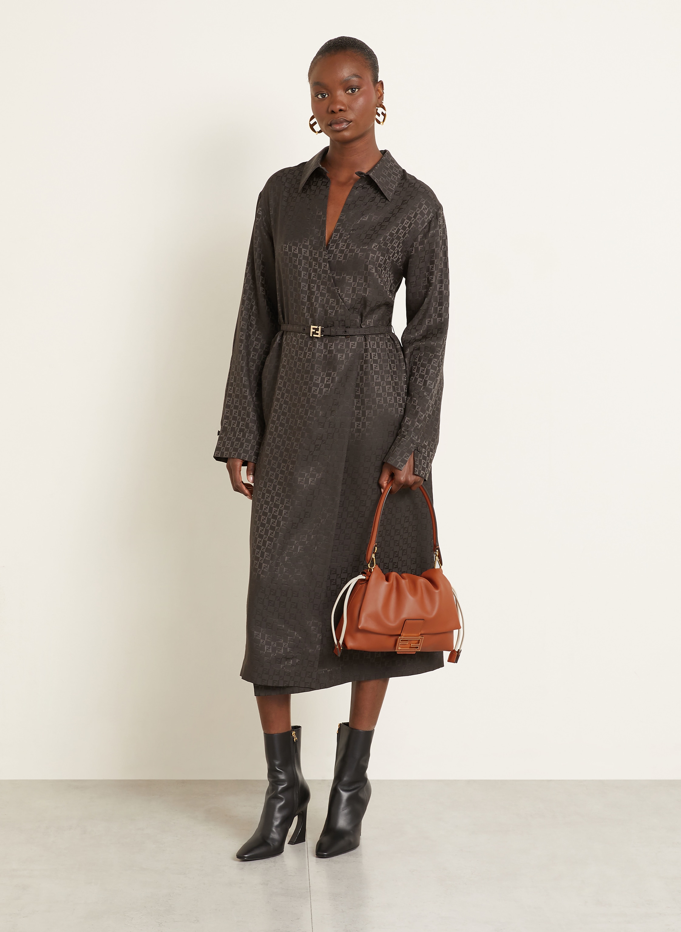 Thumbnail - Fendi Handtasche Mamma Baguette Medium braun