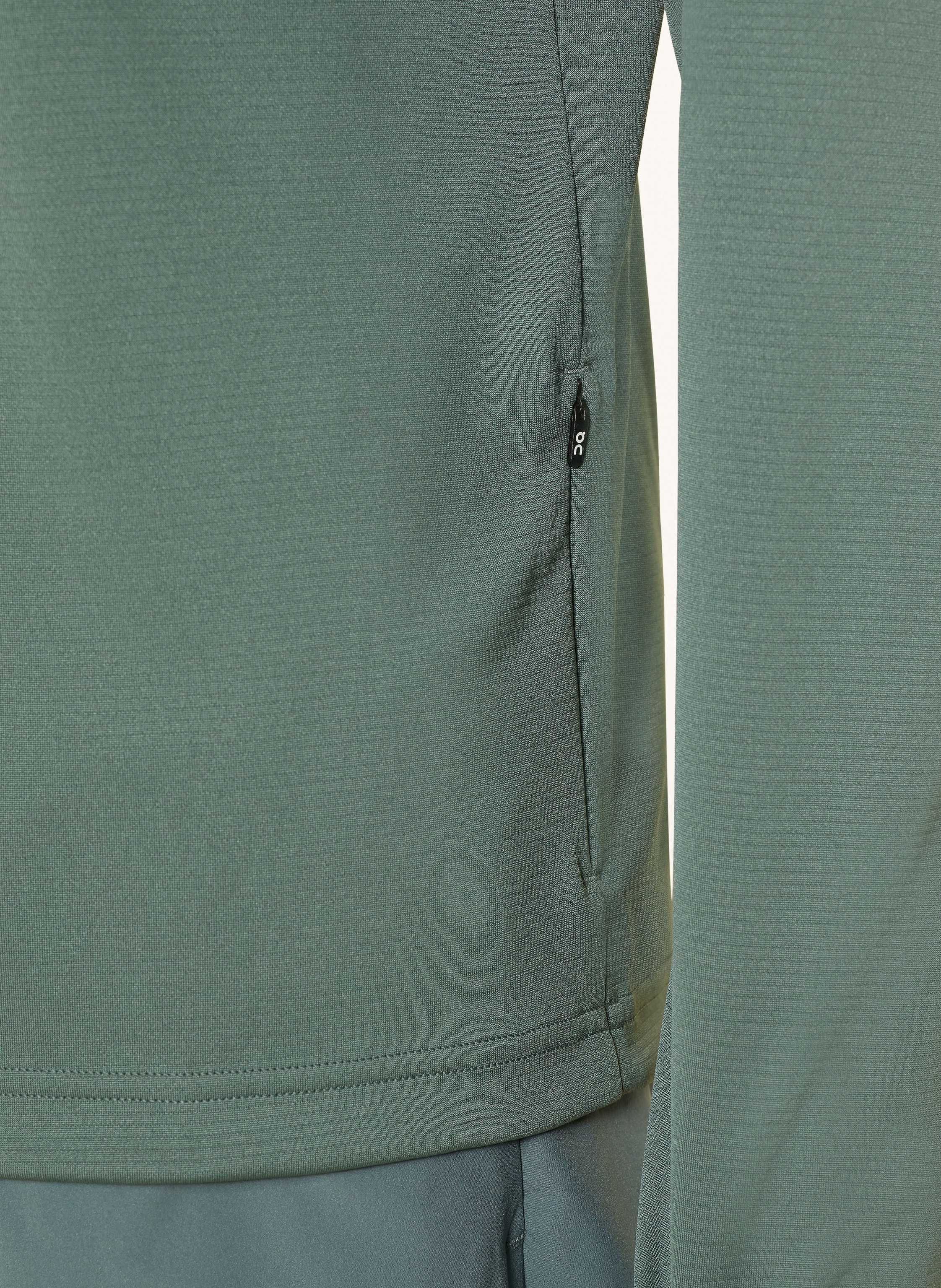 Thumbnail - On Midlayer Climate gruen