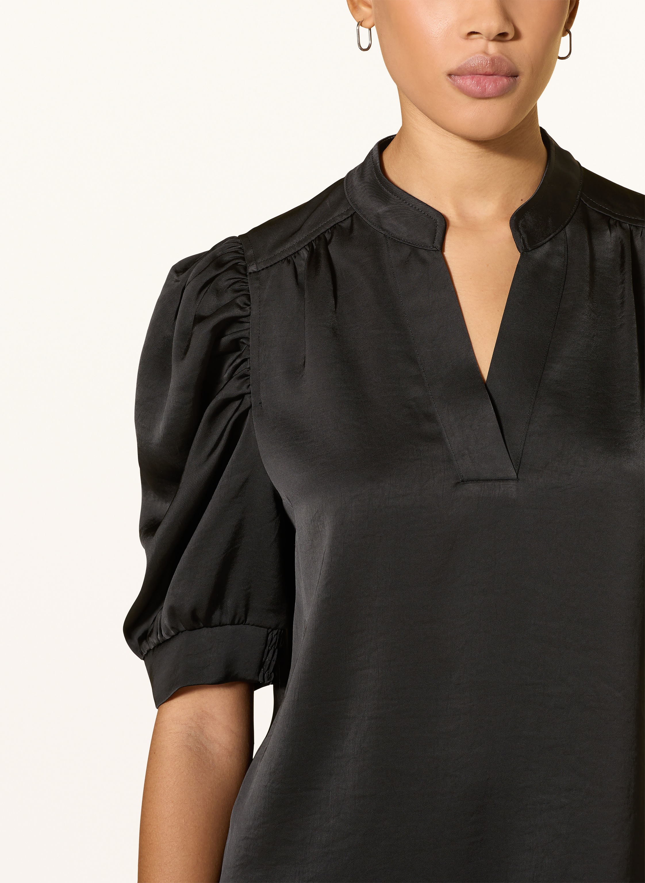 Thumbnail - Neo Noir Blusenshirt Roella Aus Satin schwarz