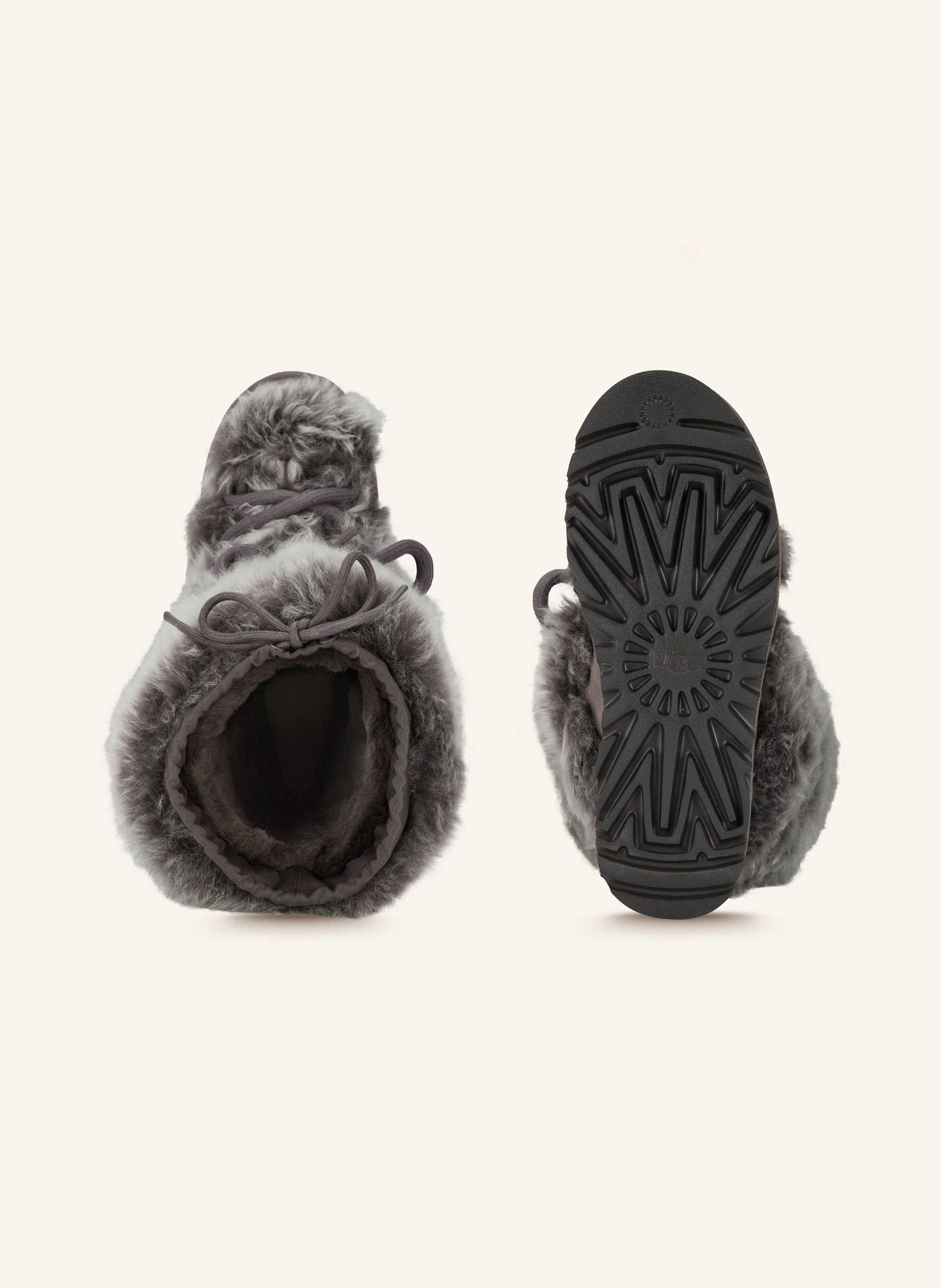 Thumbnail - Ugg Boots Classic Tall Chalet grau