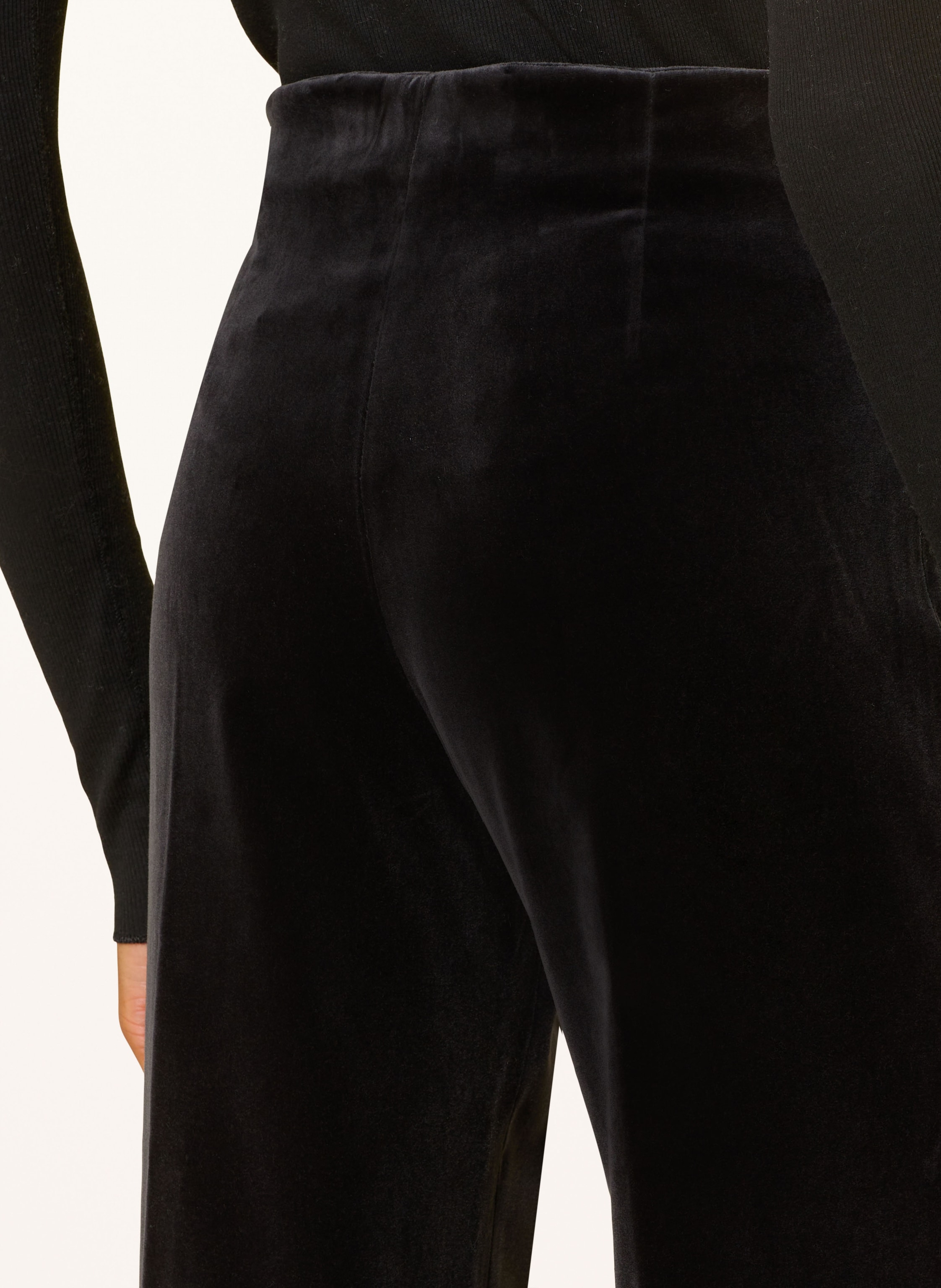 Thumbnail - Antonelli Firenze Marlenehose Samuel Aus Samt schwarz