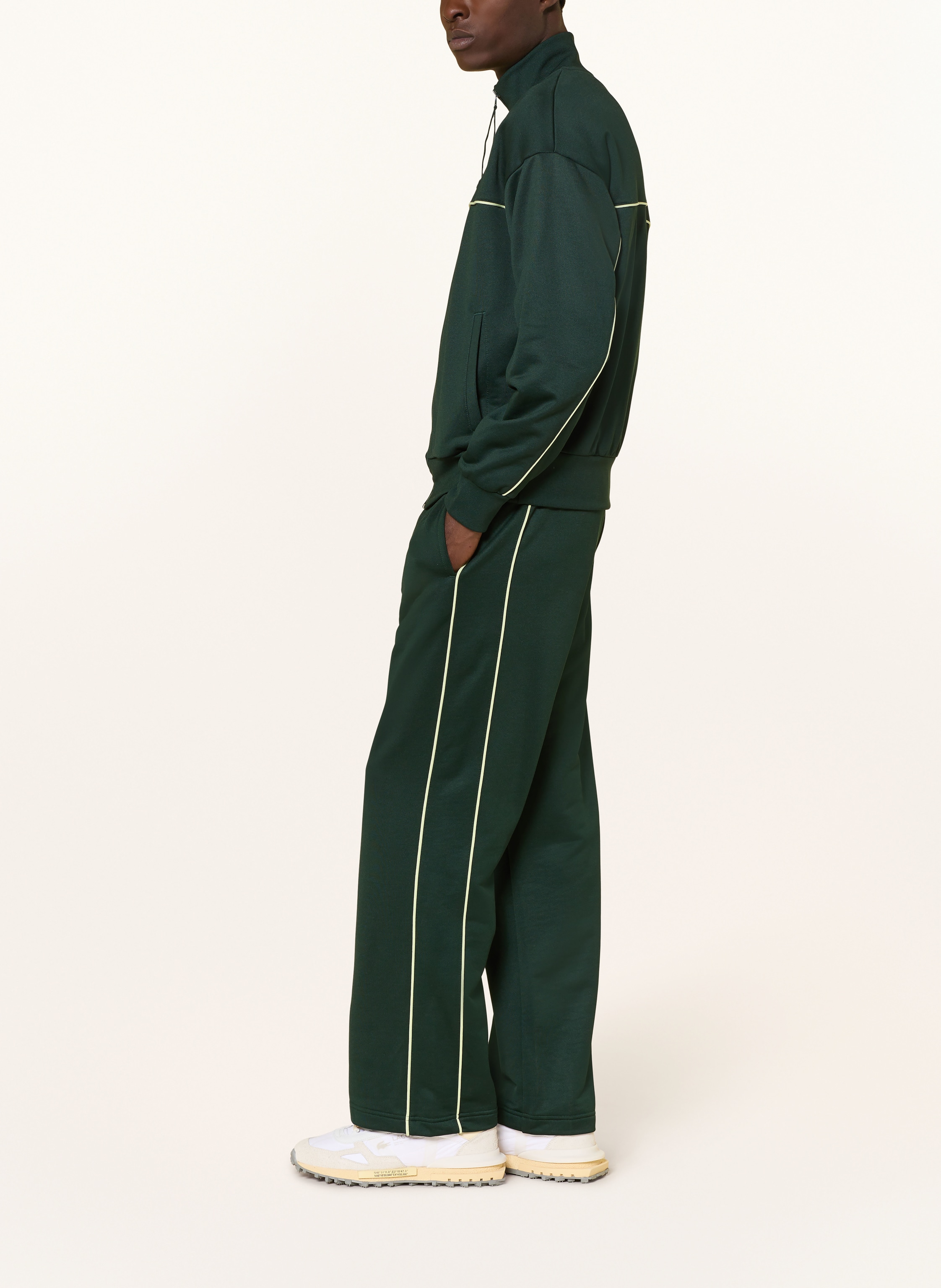 Thumbnail - Lacoste Track Pants Mit Galonstreifen gruen