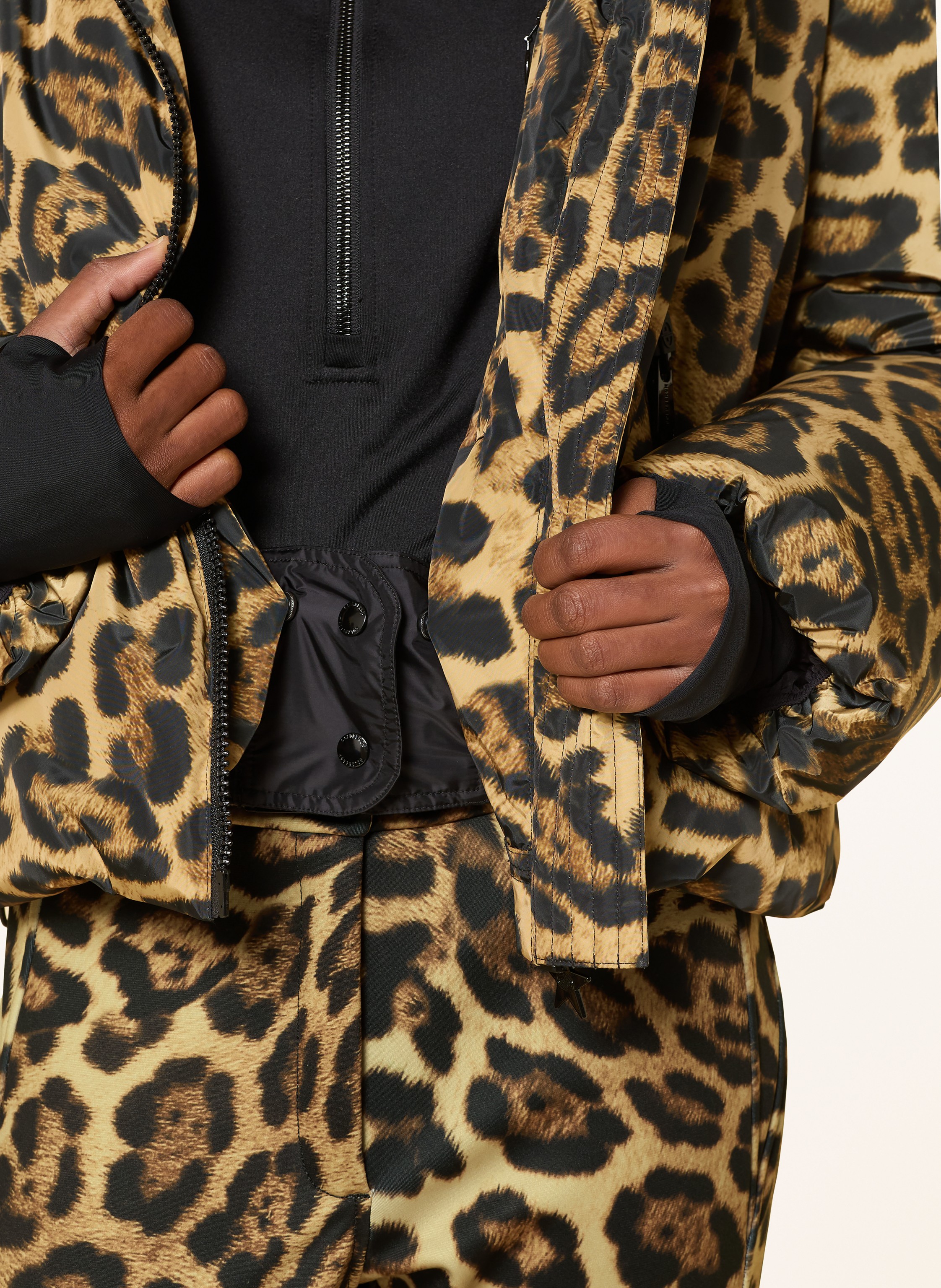 Thumbnail - Goldbergh Daunen-Skijacke Pantera schwarz