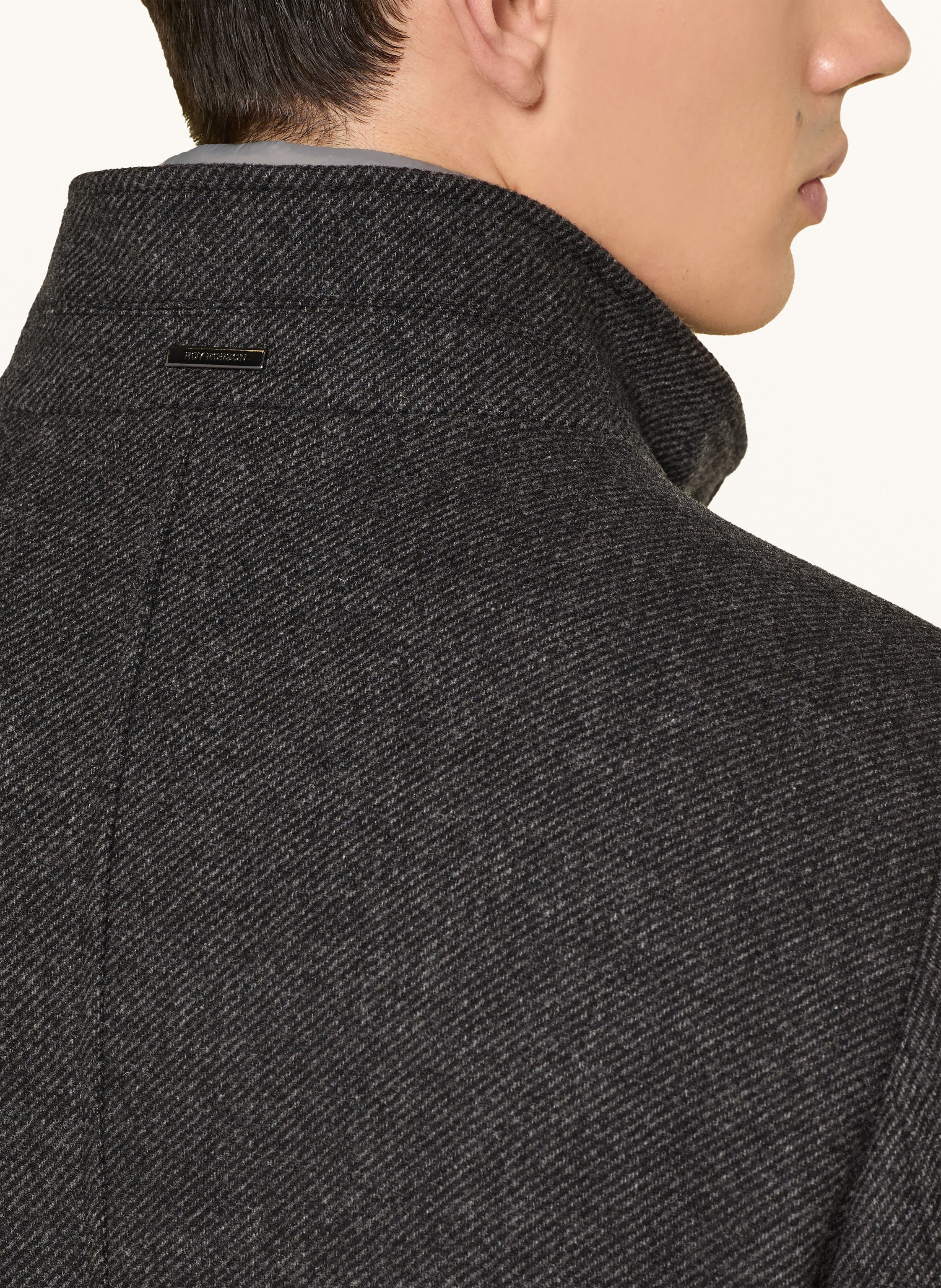 Thumbnail - Roy Robson Mantel grau