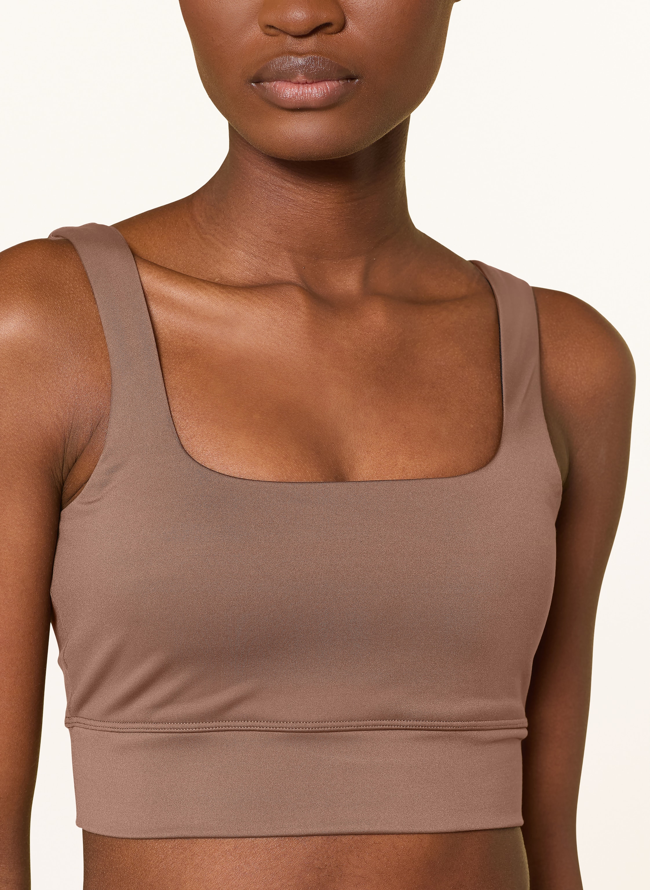 Thumbnail - Varley Sport-Bh Assure Cori beige