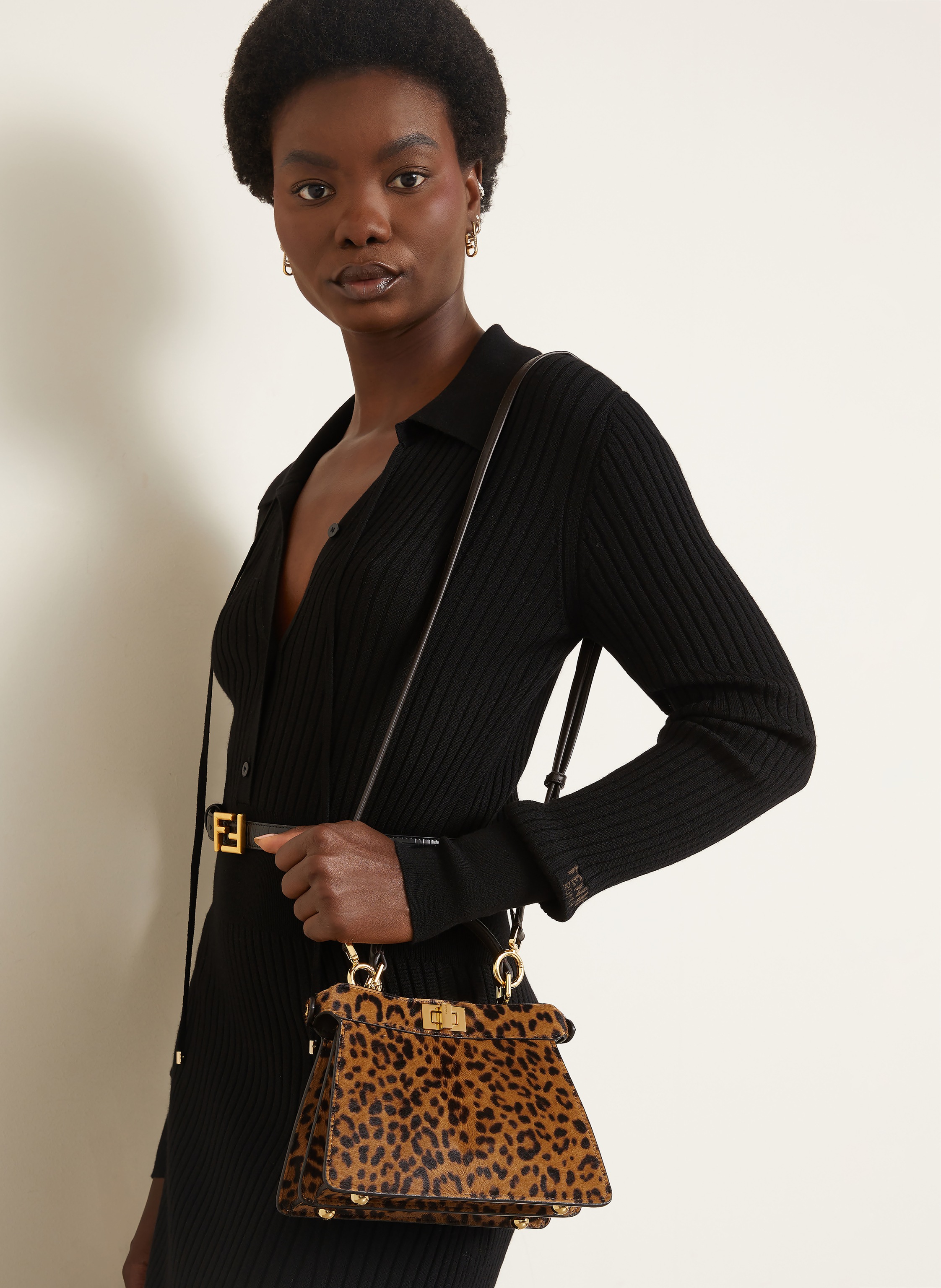 Thumbnail - Fendi Handtasche Peekaboo Iseeu braun