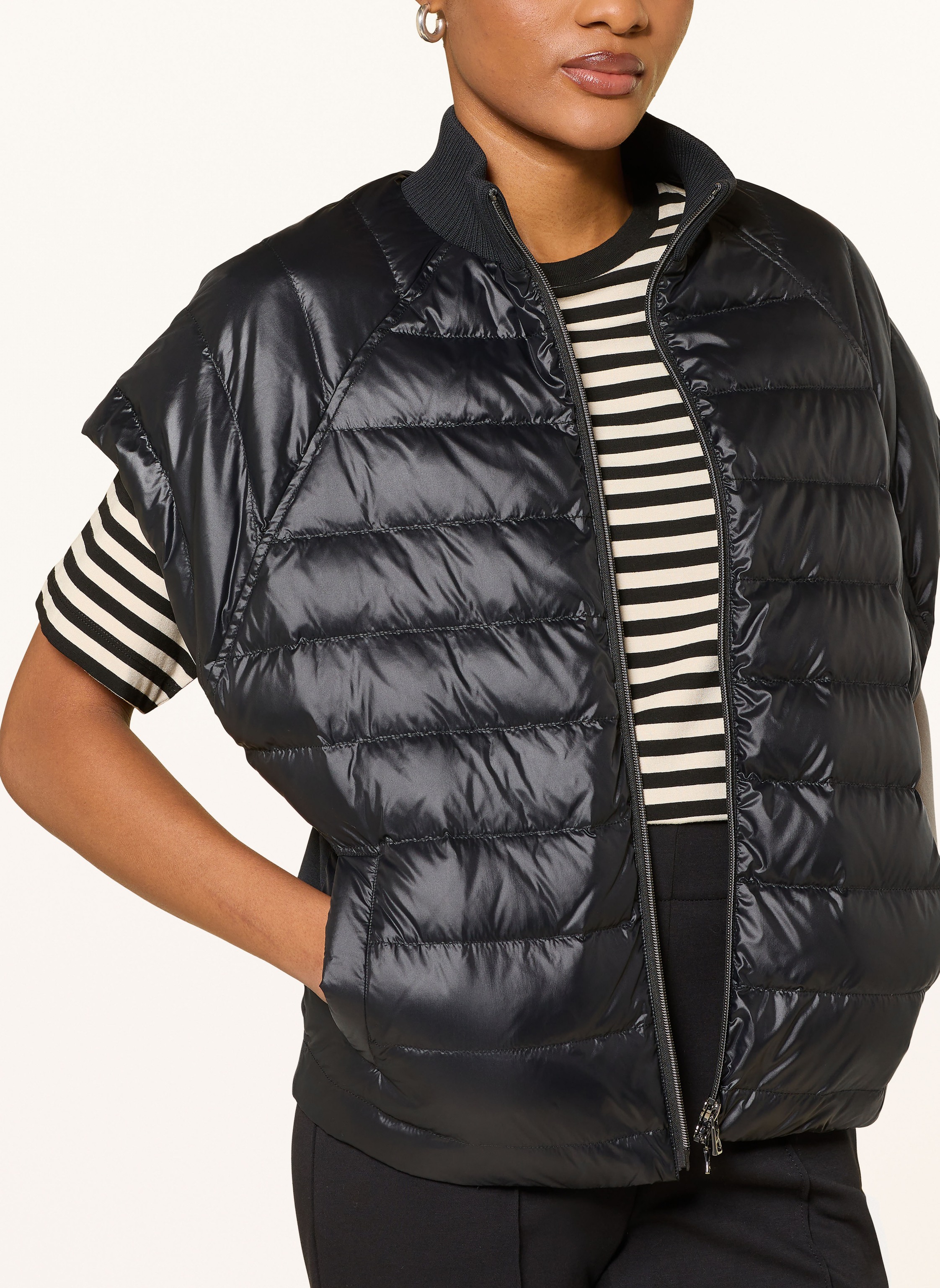 Thumbnail - Bogner Daunenweste Nahla schwarz