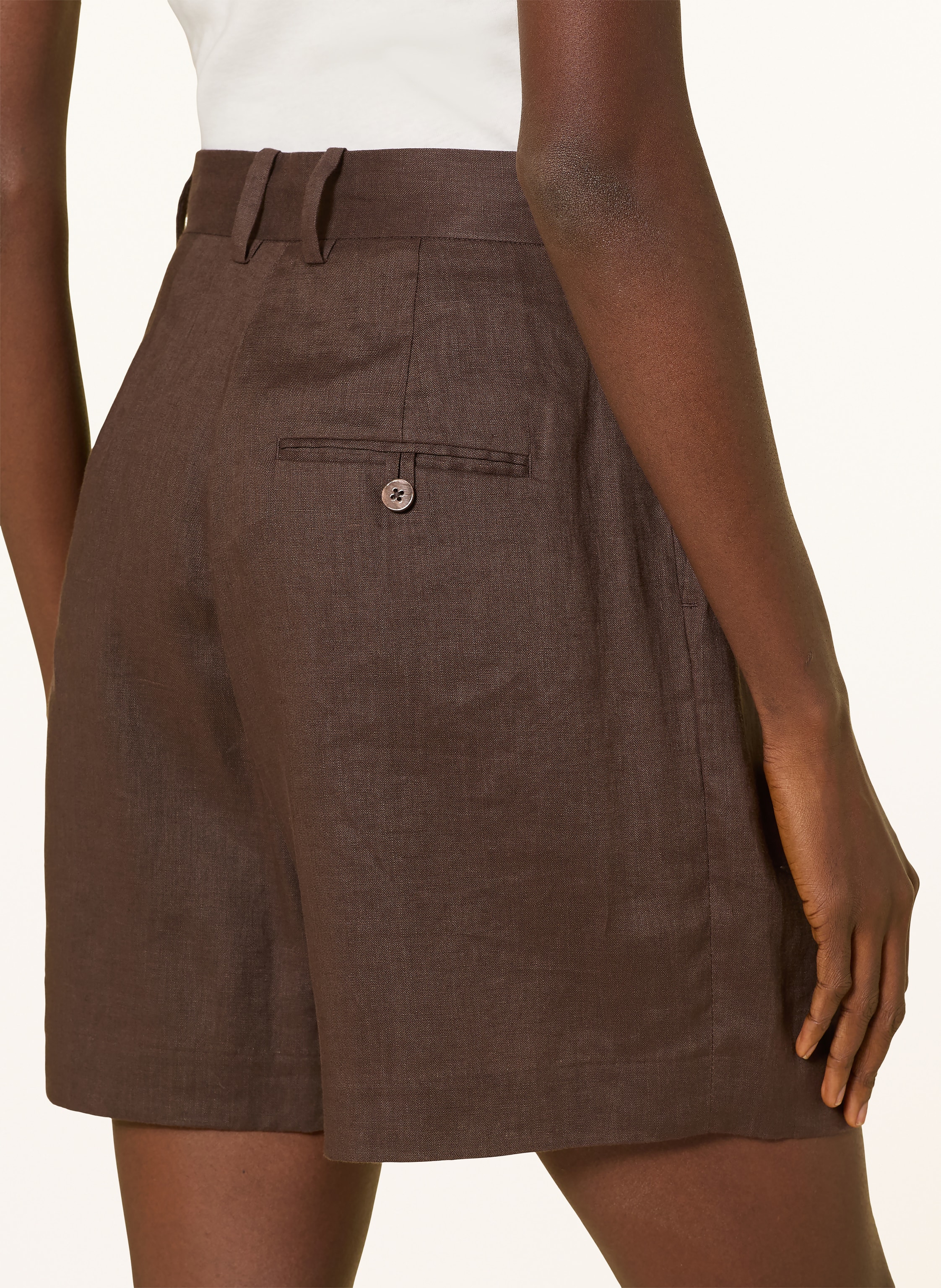 Thumbnail - Mrs & Hugs Leinenshorts braun