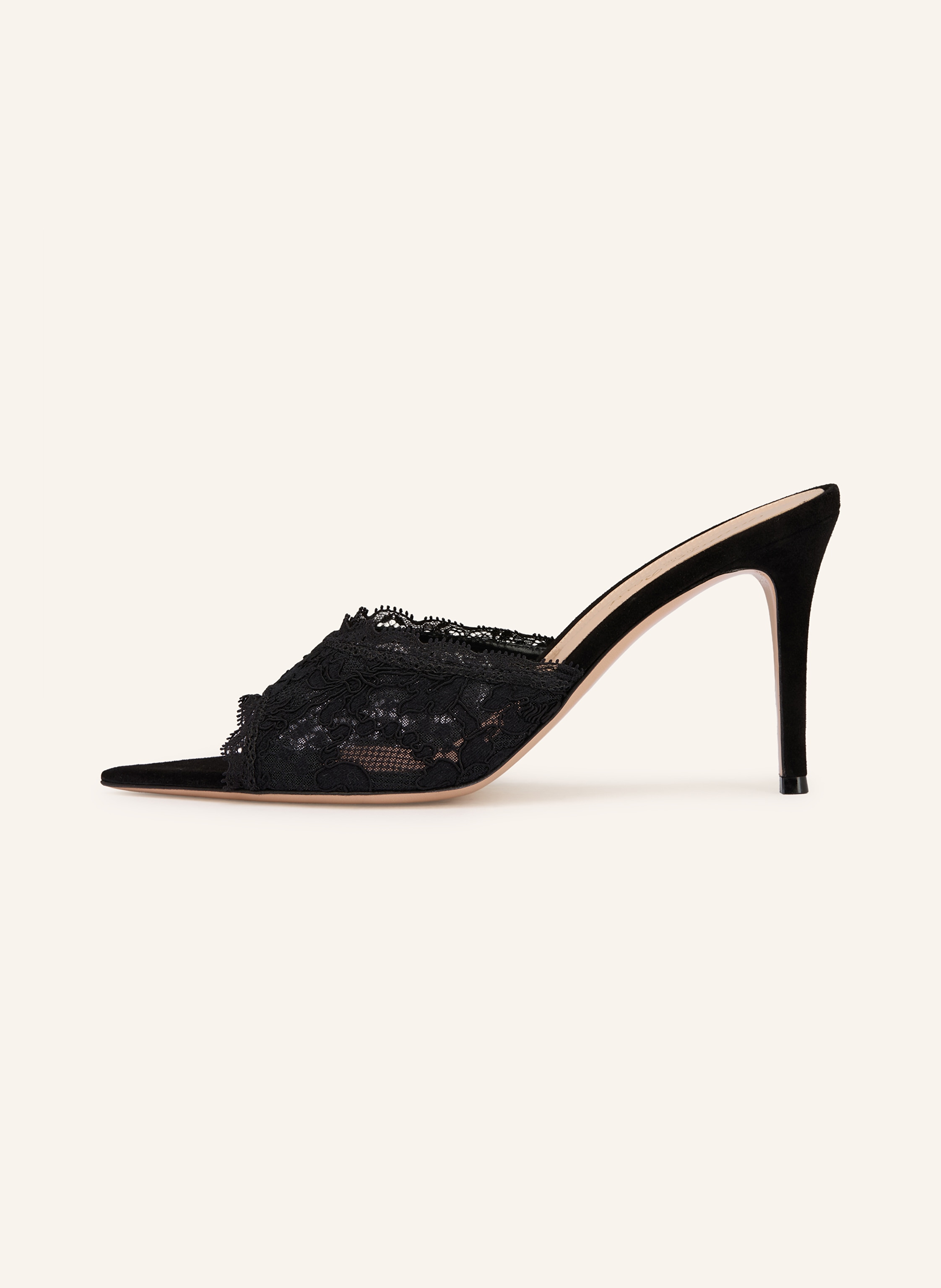 Thumbnail - Gianvito Rossi Mules Claudia schwarz