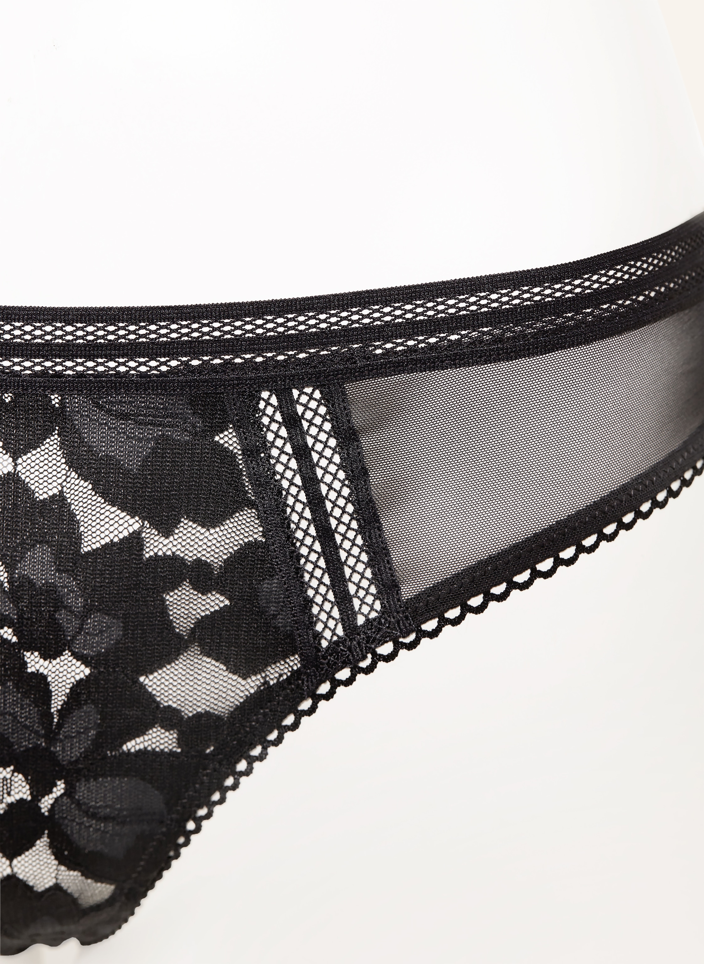 Thumbnail - Passionata String Gardenia schwarz