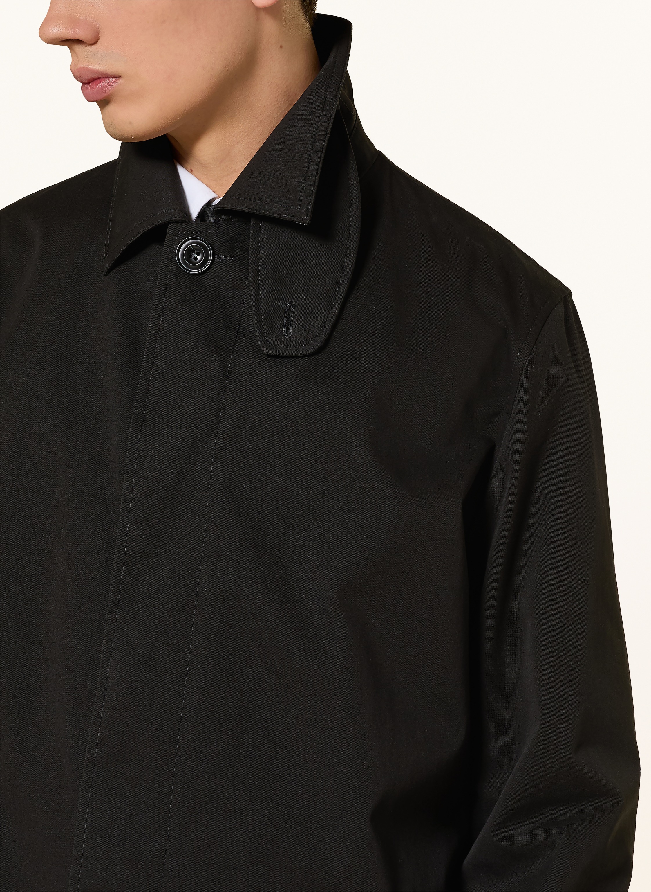 Thumbnail - Hugo Mantel Maver schwarz