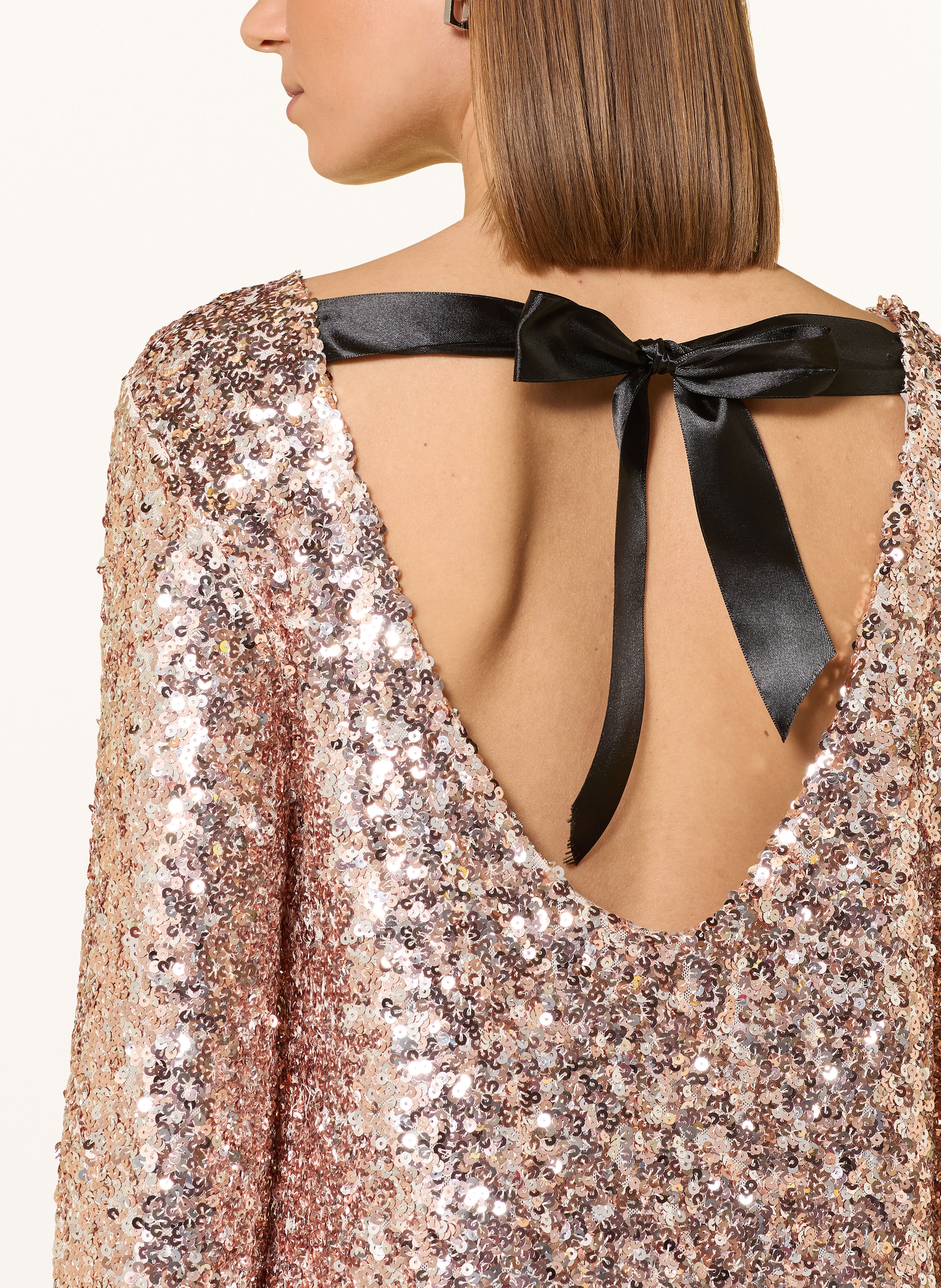 Thumbnail - Miss Goodlife Kleid Mit Pailletten beige