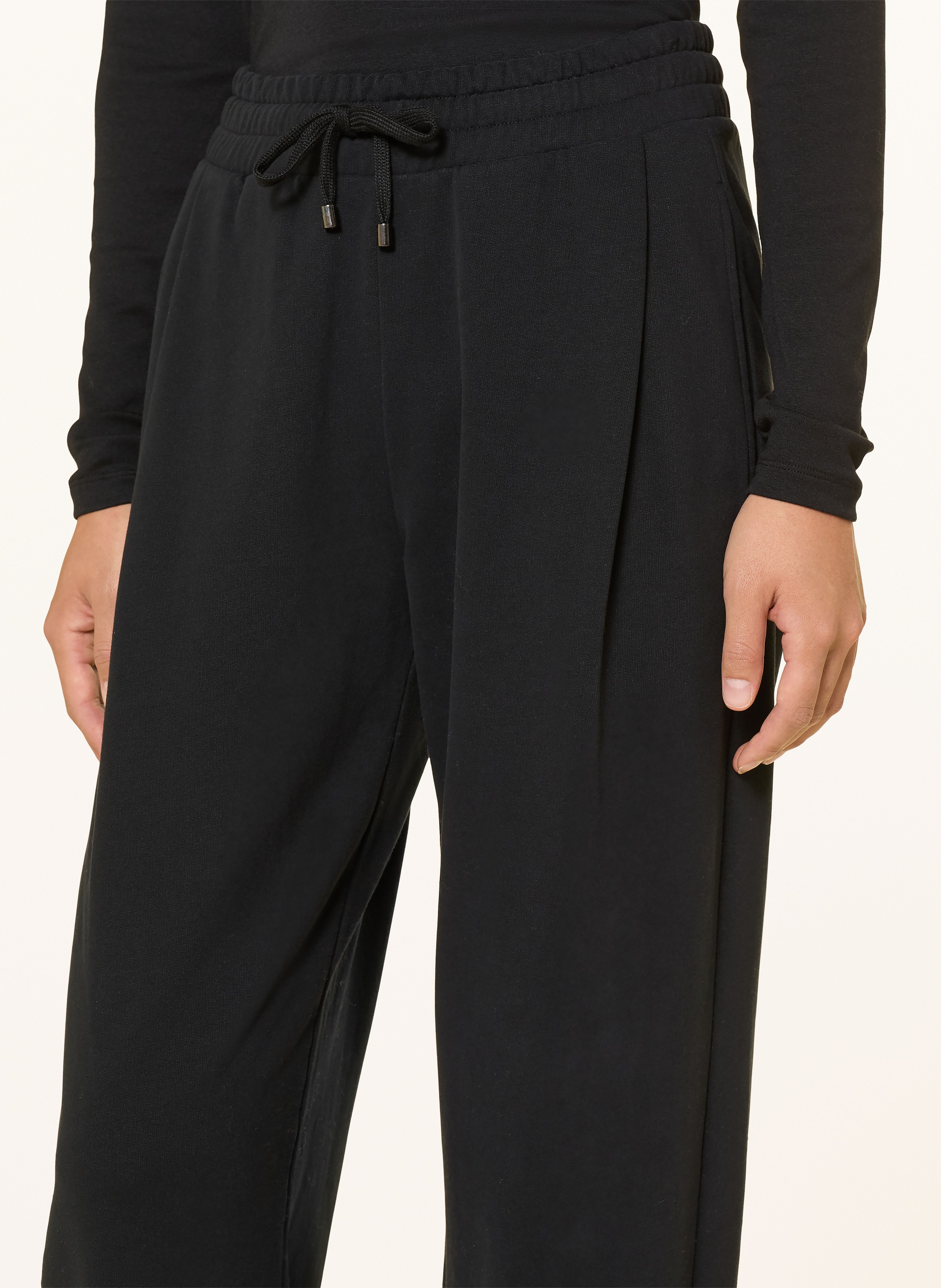 Thumbnail - Juvia Hose Im Jogging-Stil Elenia schwarz