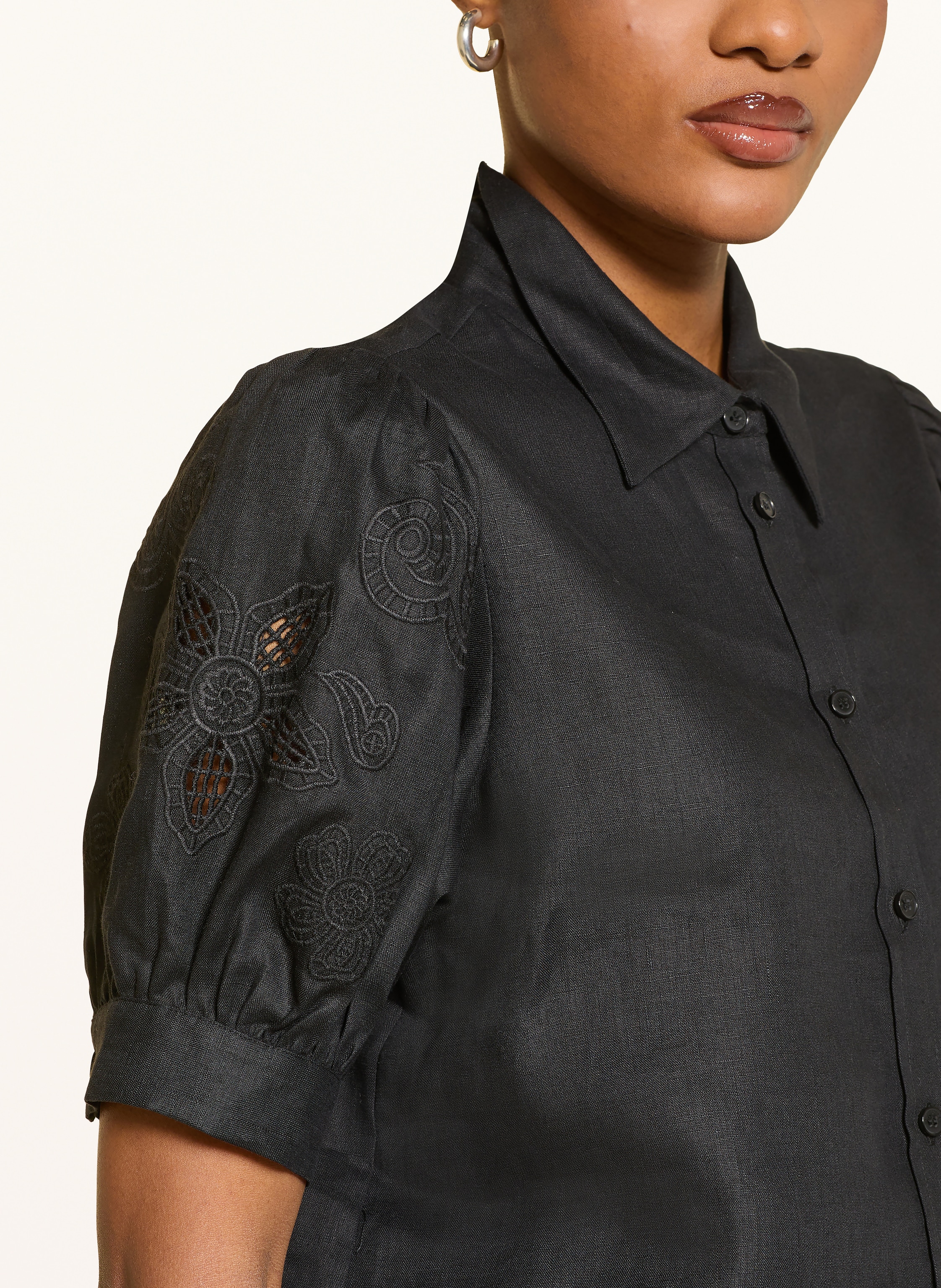 Thumbnail - (The Mercer) N.Y. Hemdbluse Aus Leinen Mit Lochspitze schwarz