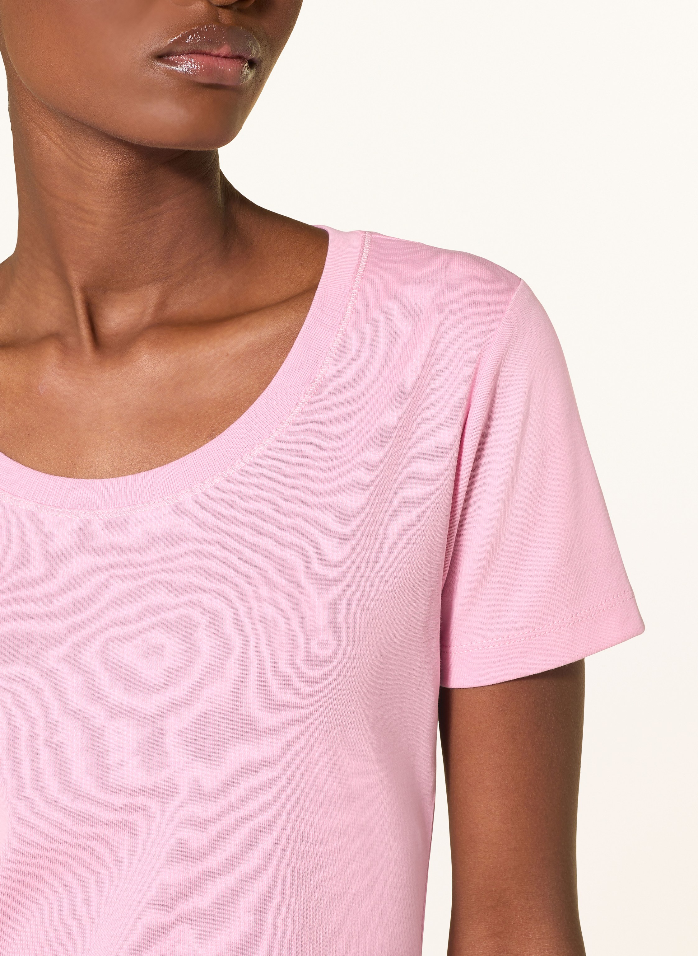 Thumbnail - Darling Harbour T-Shirt pink