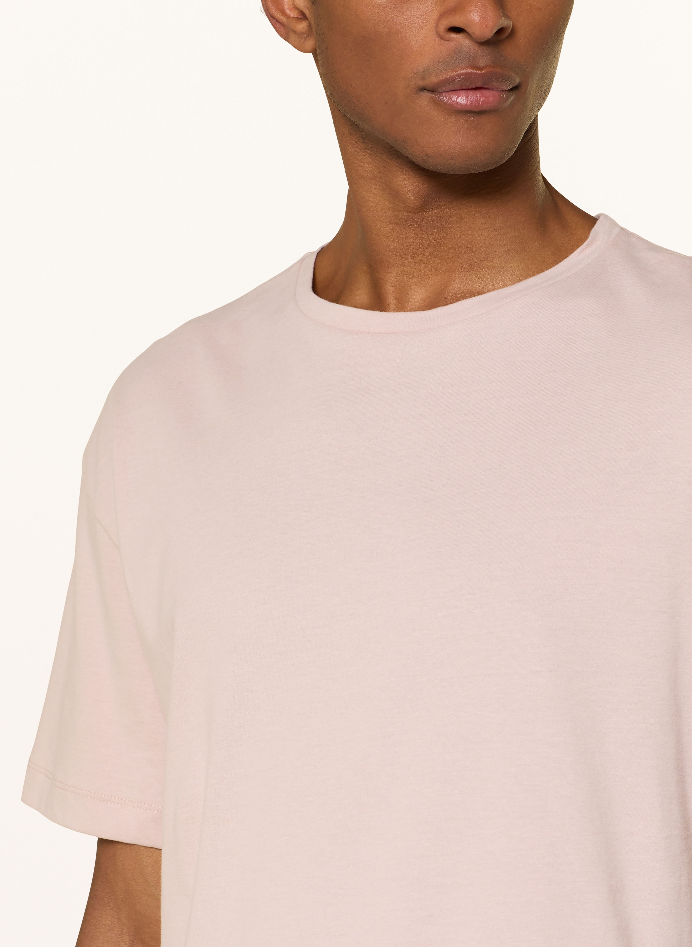 Thumbnail - Juvia T-Shirt Juan rosa