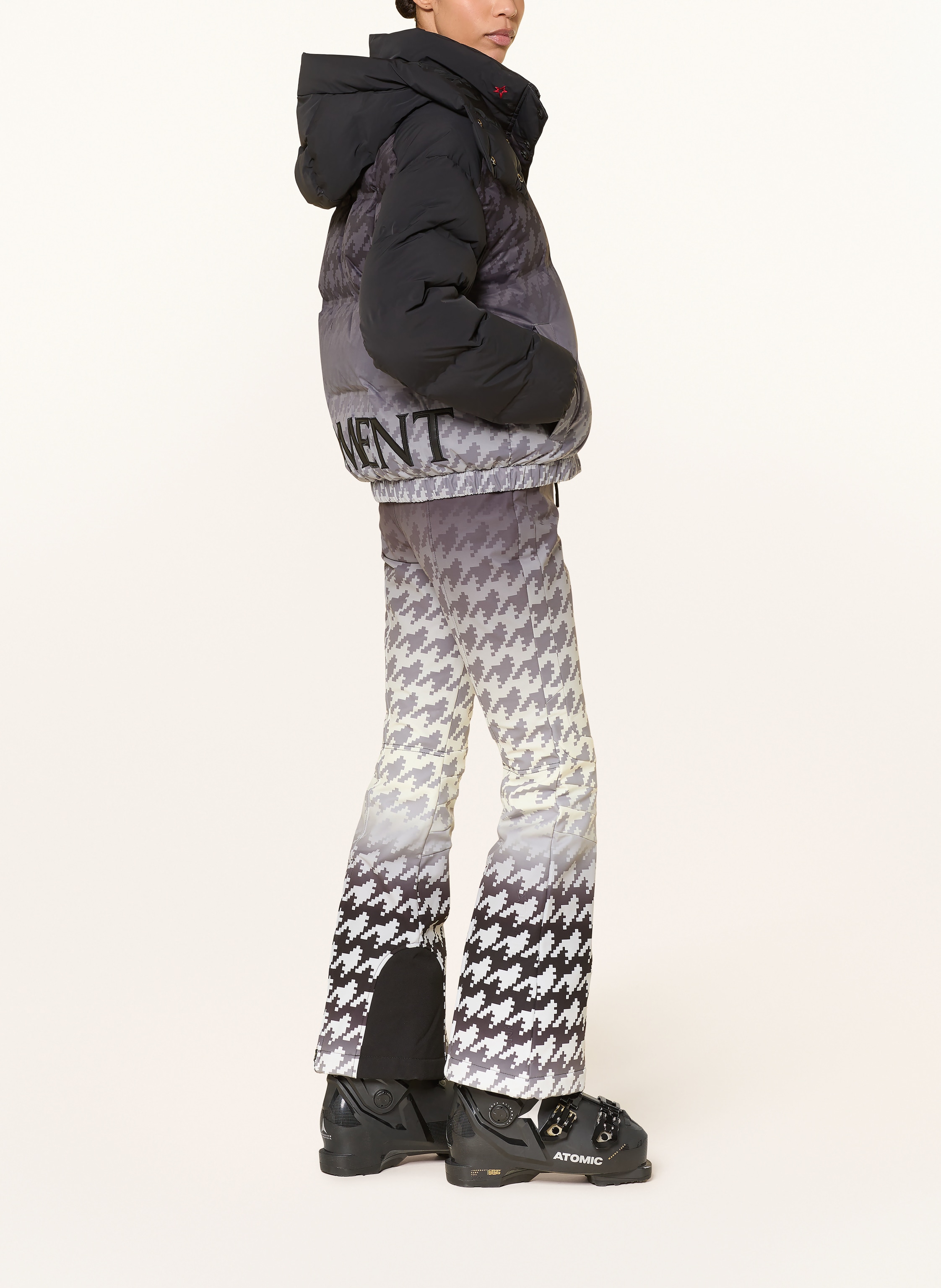 Thumbnail - Perfect Moment Daunen-Skijacke Moment schwarz