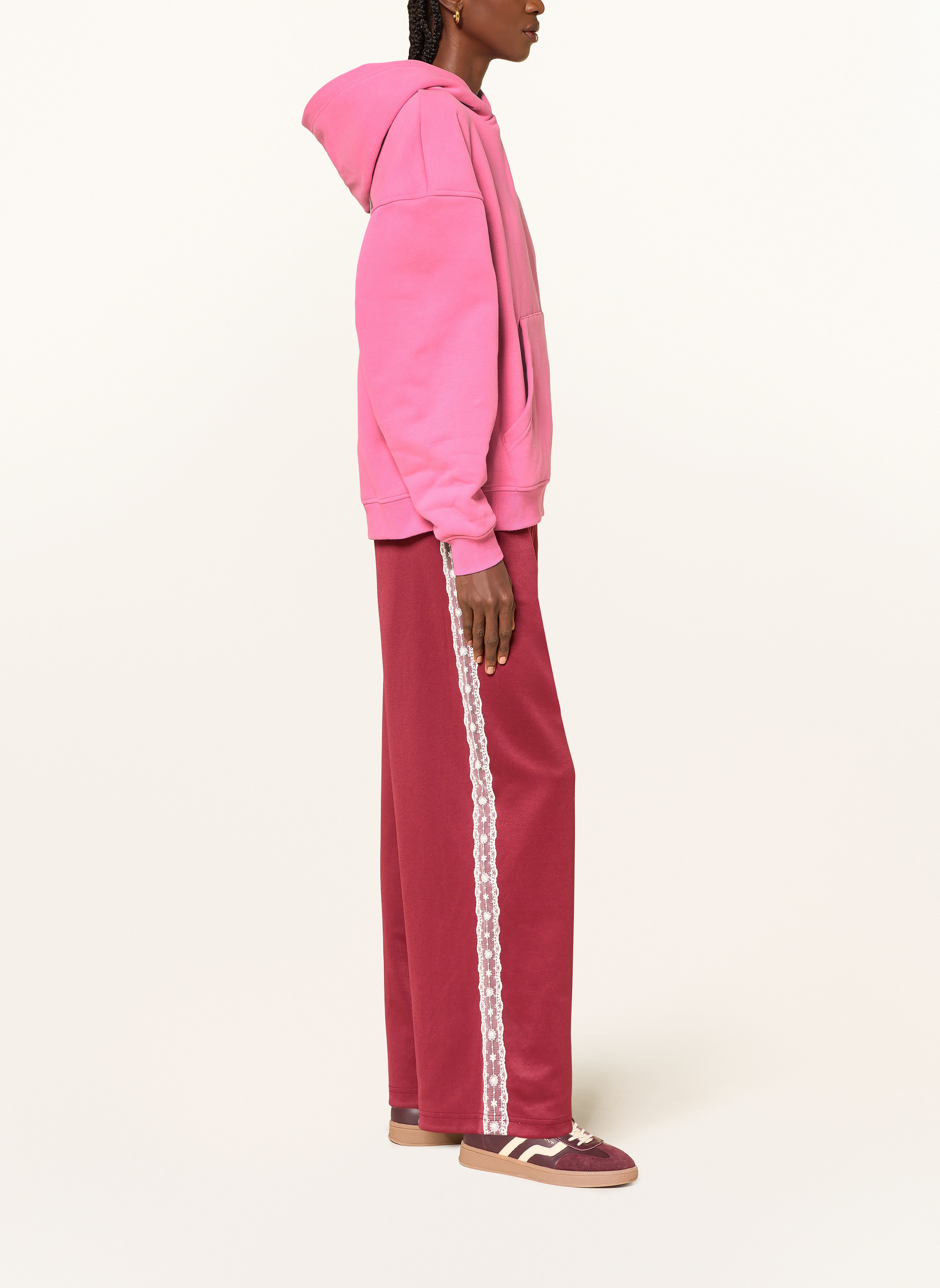 Thumbnail - Oh April Oversized-Hoodie Nostalgia Heart pink