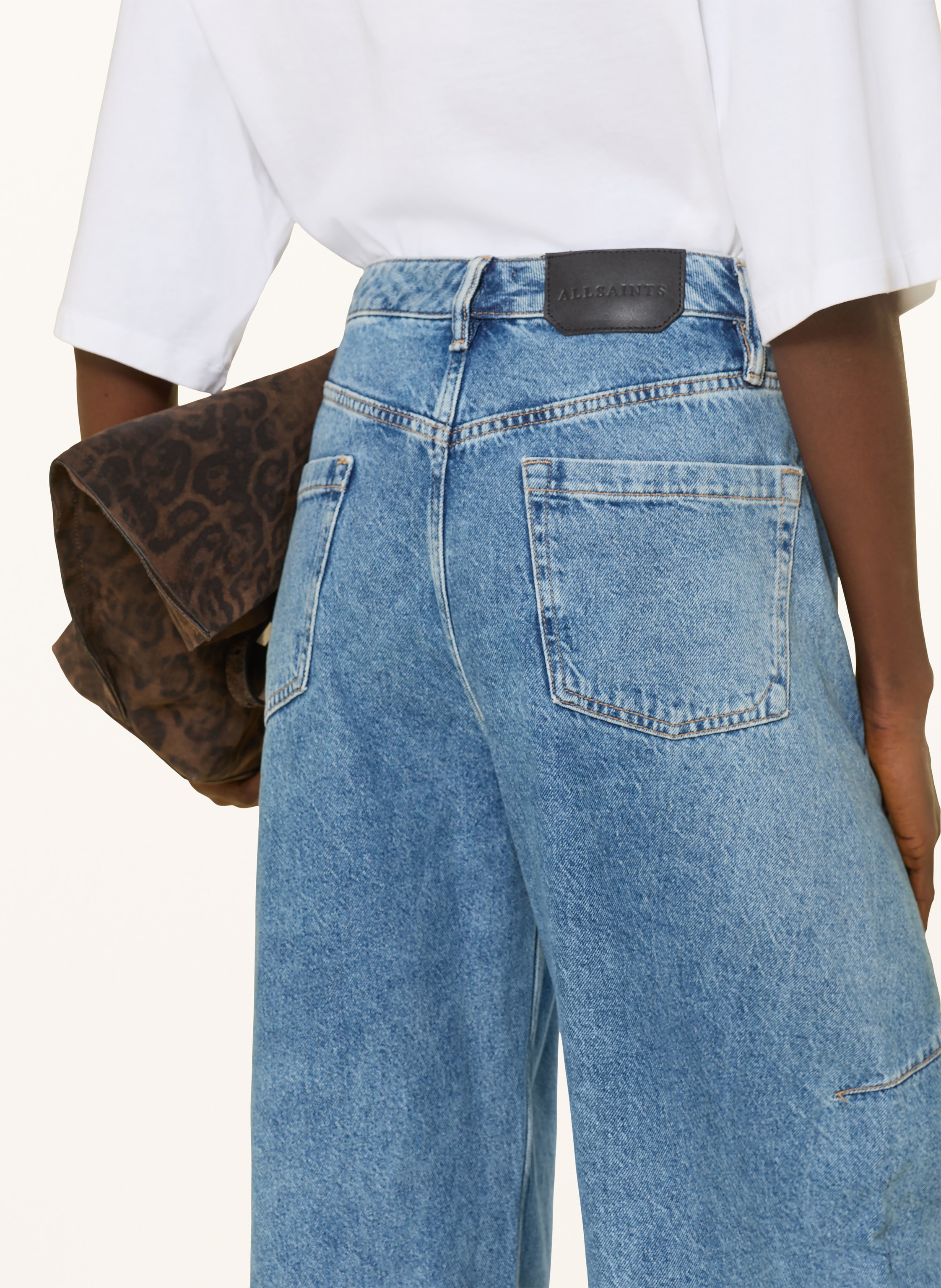 Thumbnail - Allsaints Barrel Jeans Carter blau