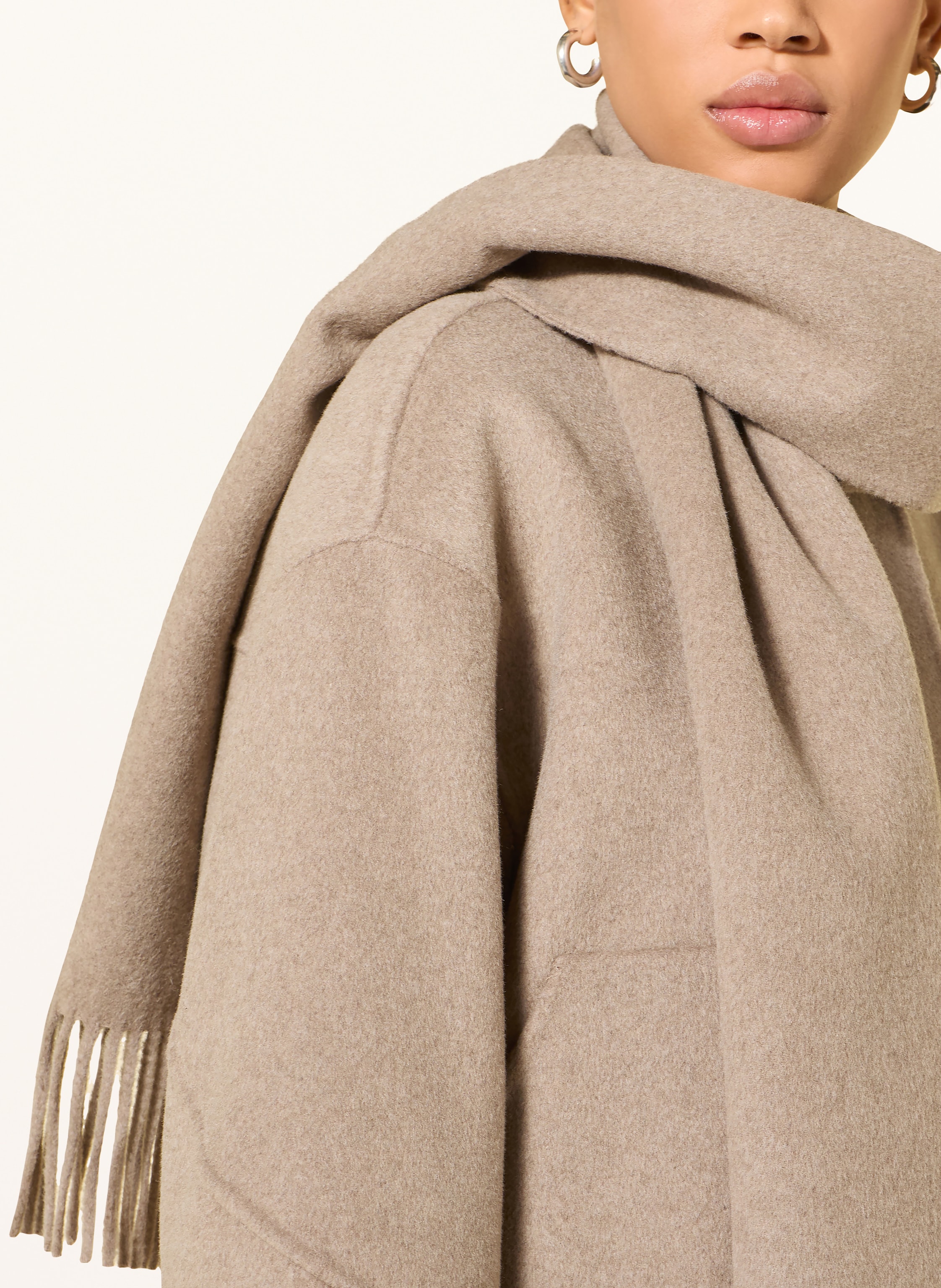 Thumbnail - Opus Jacke Henrica Mit Abnehmbarem Schal beige