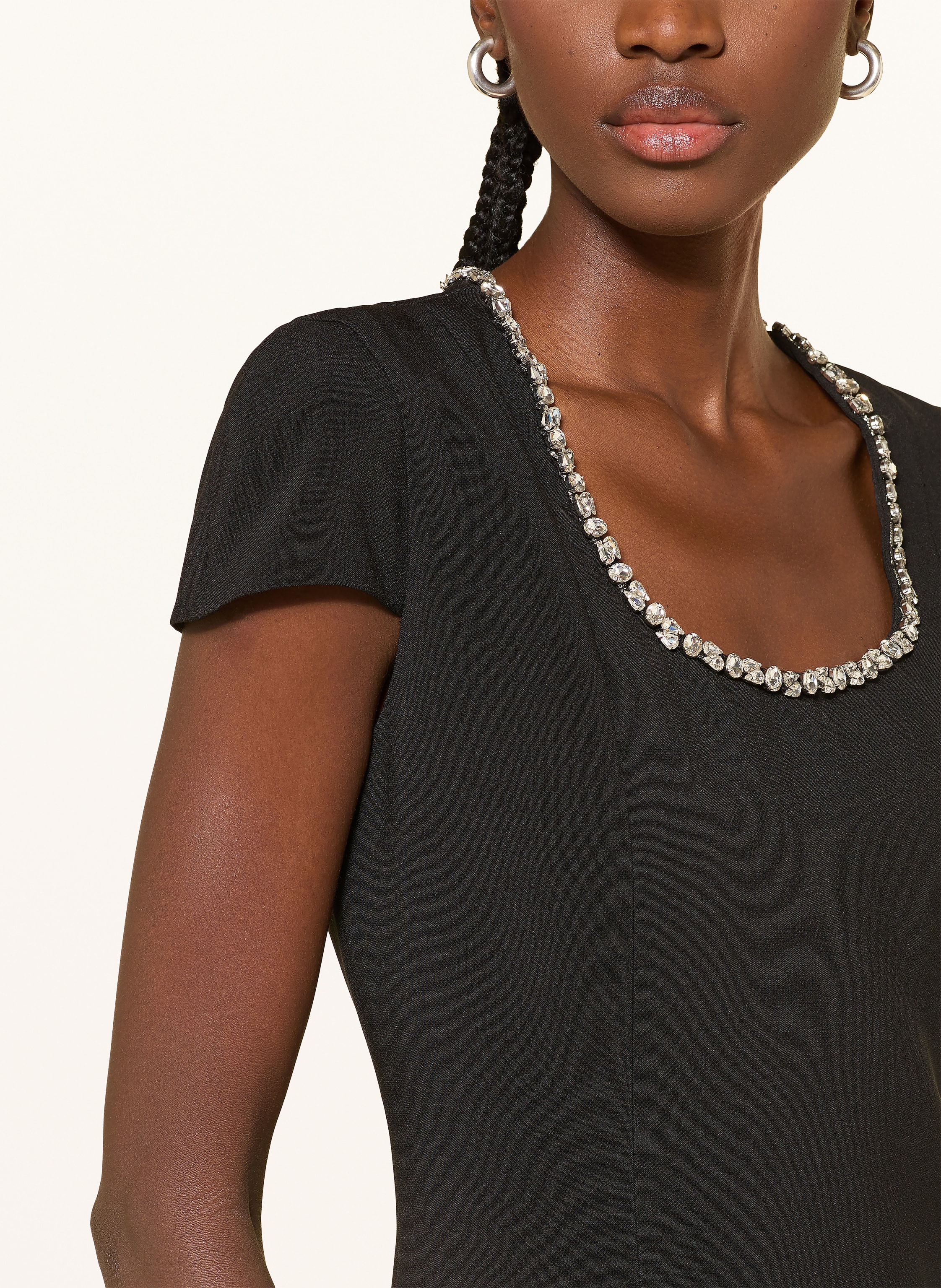 Thumbnail - Sandro Kleid Mit Schmucksteinen schwarz