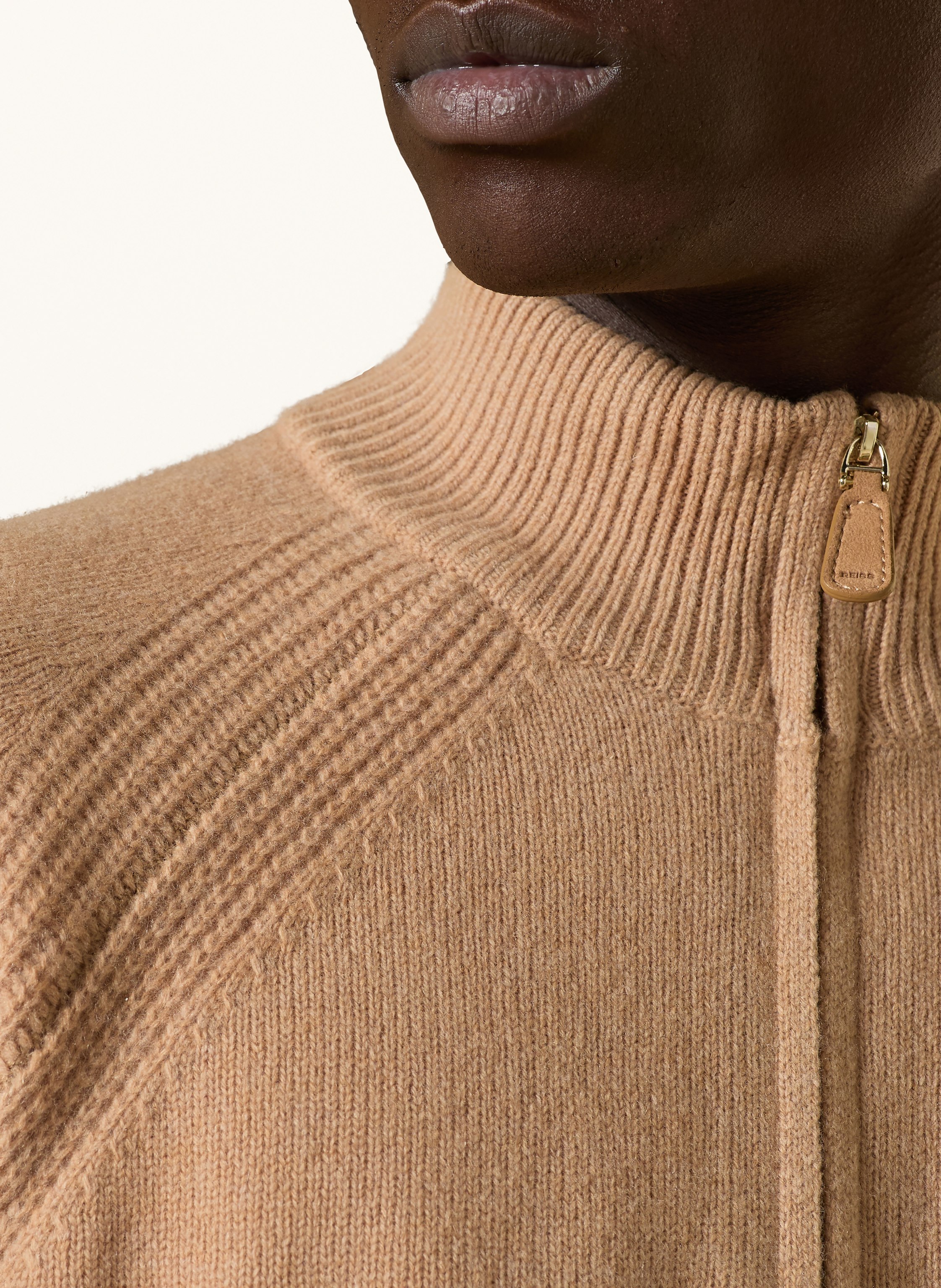 Thumbnail - Reiss Troyer Charming braun