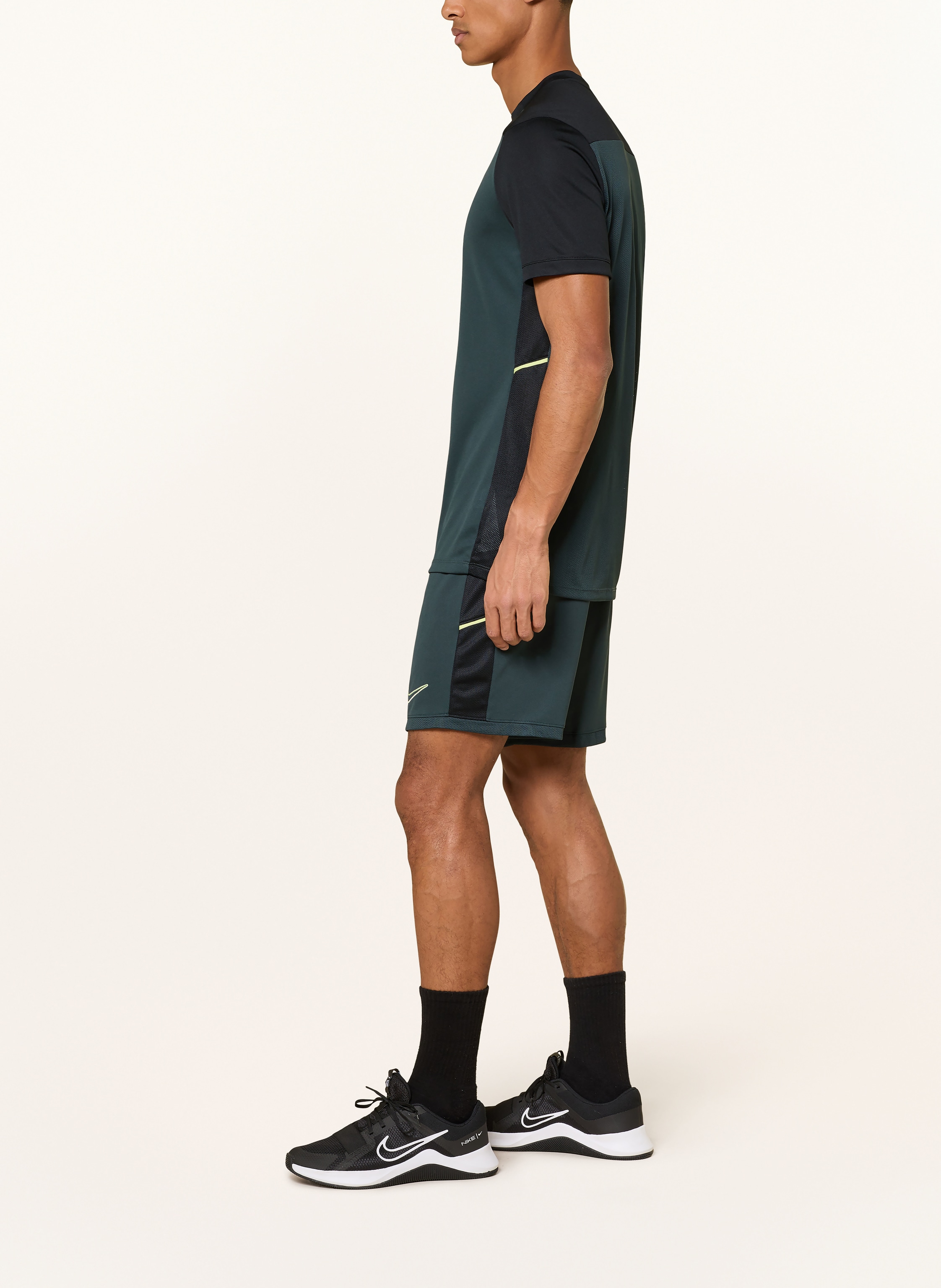 Thumbnail - Nike Trainingsshorts Academy schwarz