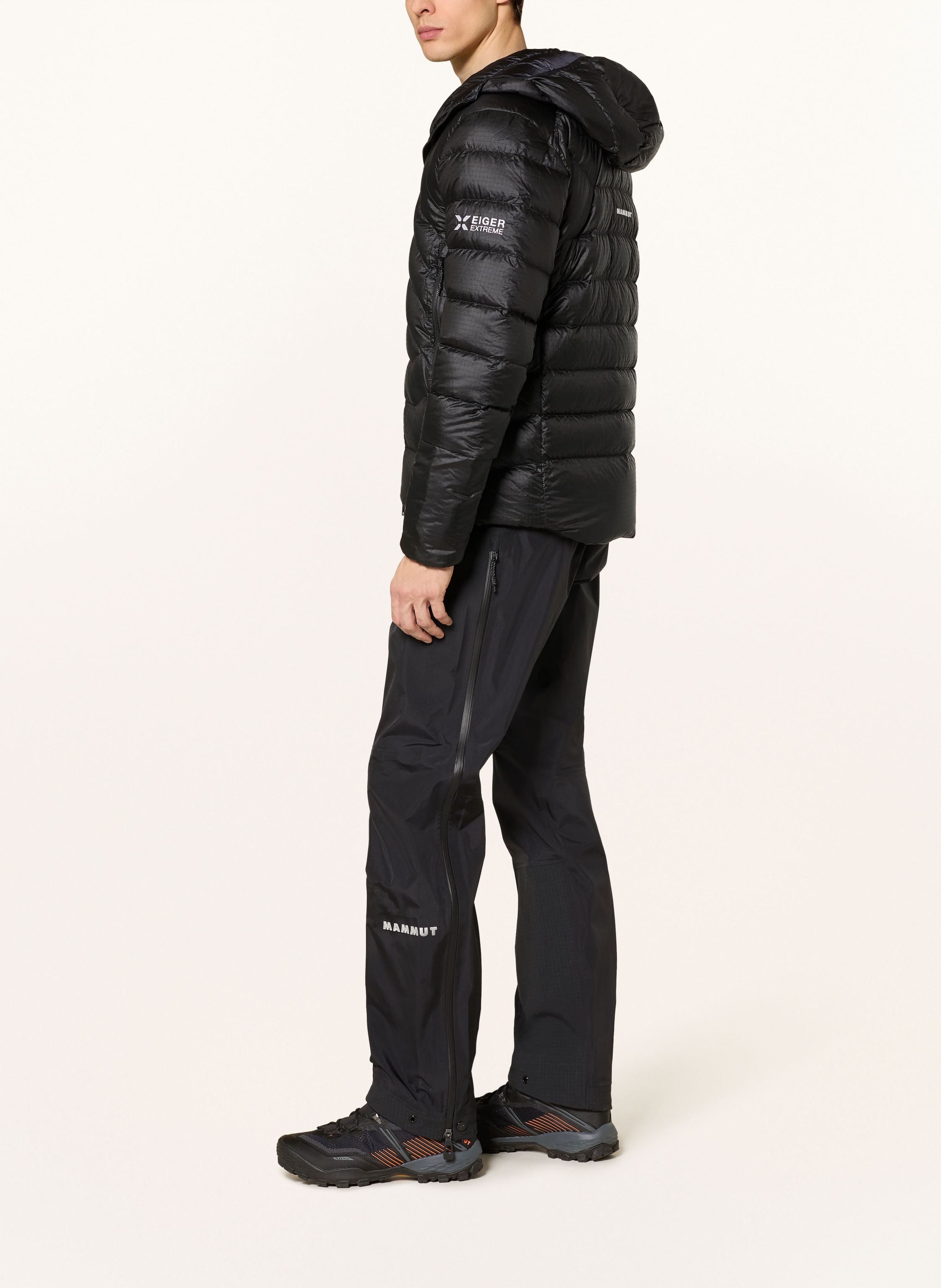 Thumbnail - Mammut Lightweight-Daunenjacke Eiger Nordwand Light Down In Hooded schwarz