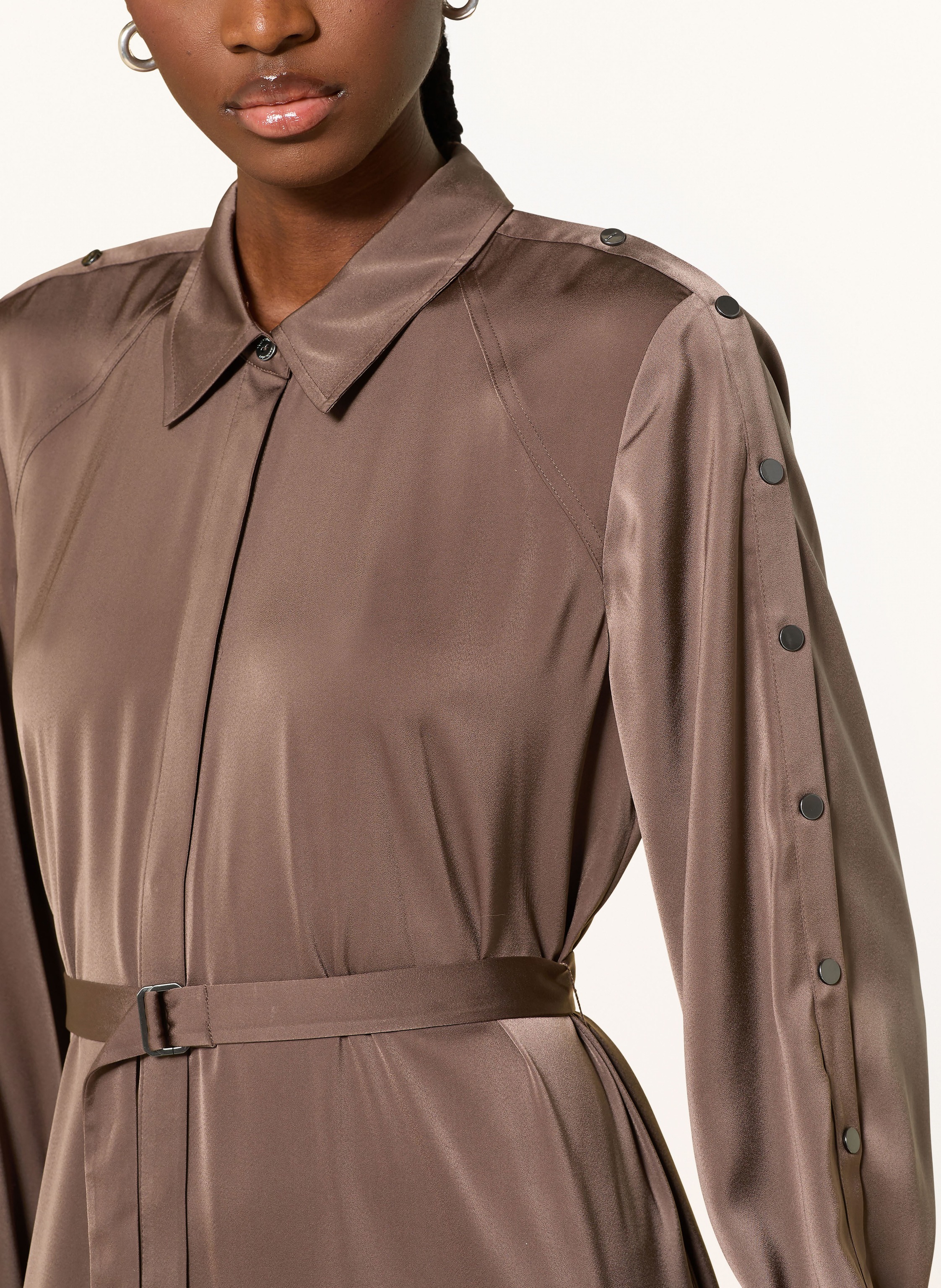 Thumbnail - Allsaints Hemdblusenkleid Lexi Aus Satin braun