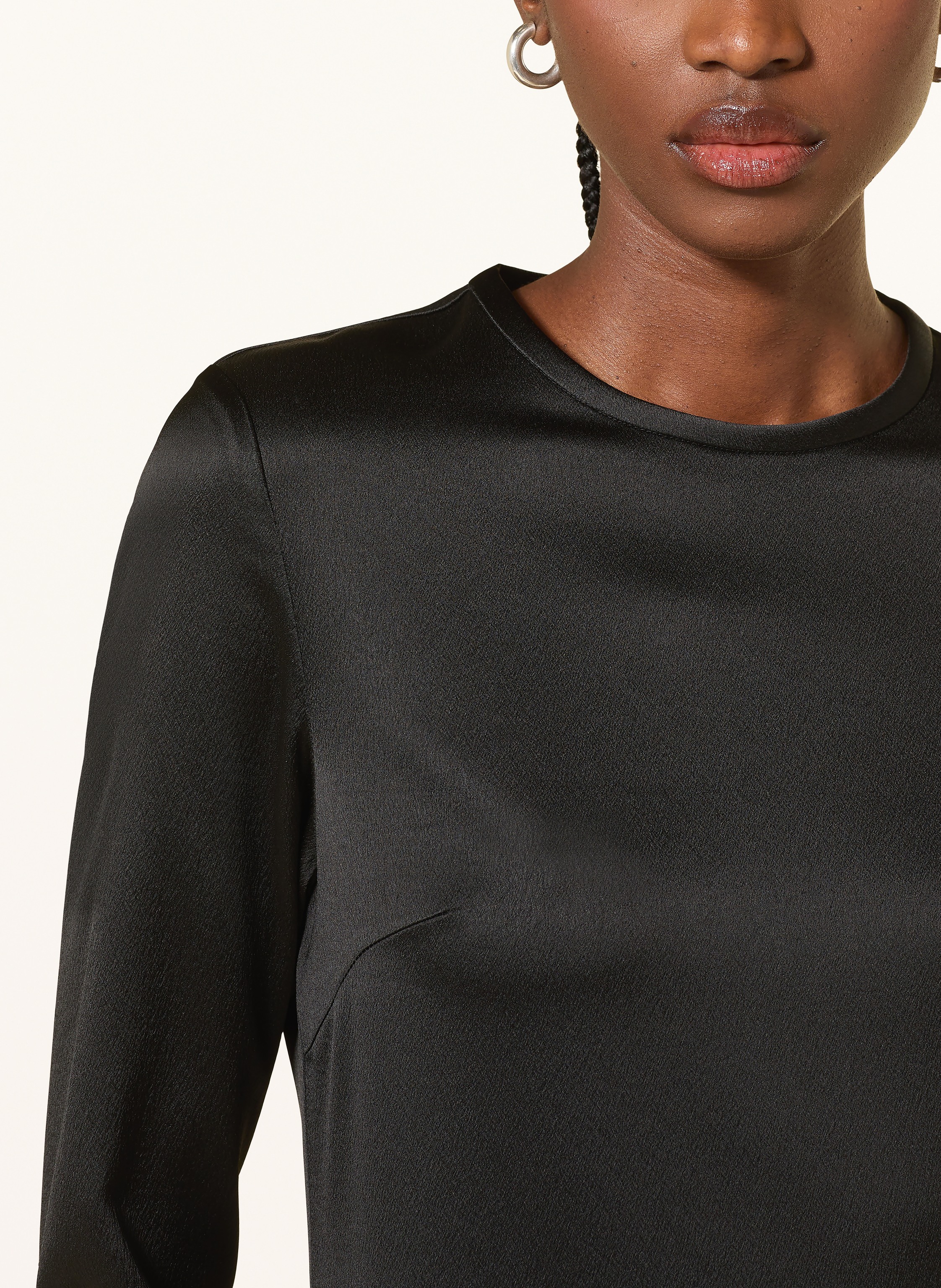 Thumbnail - Closed Satinkleid schwarz