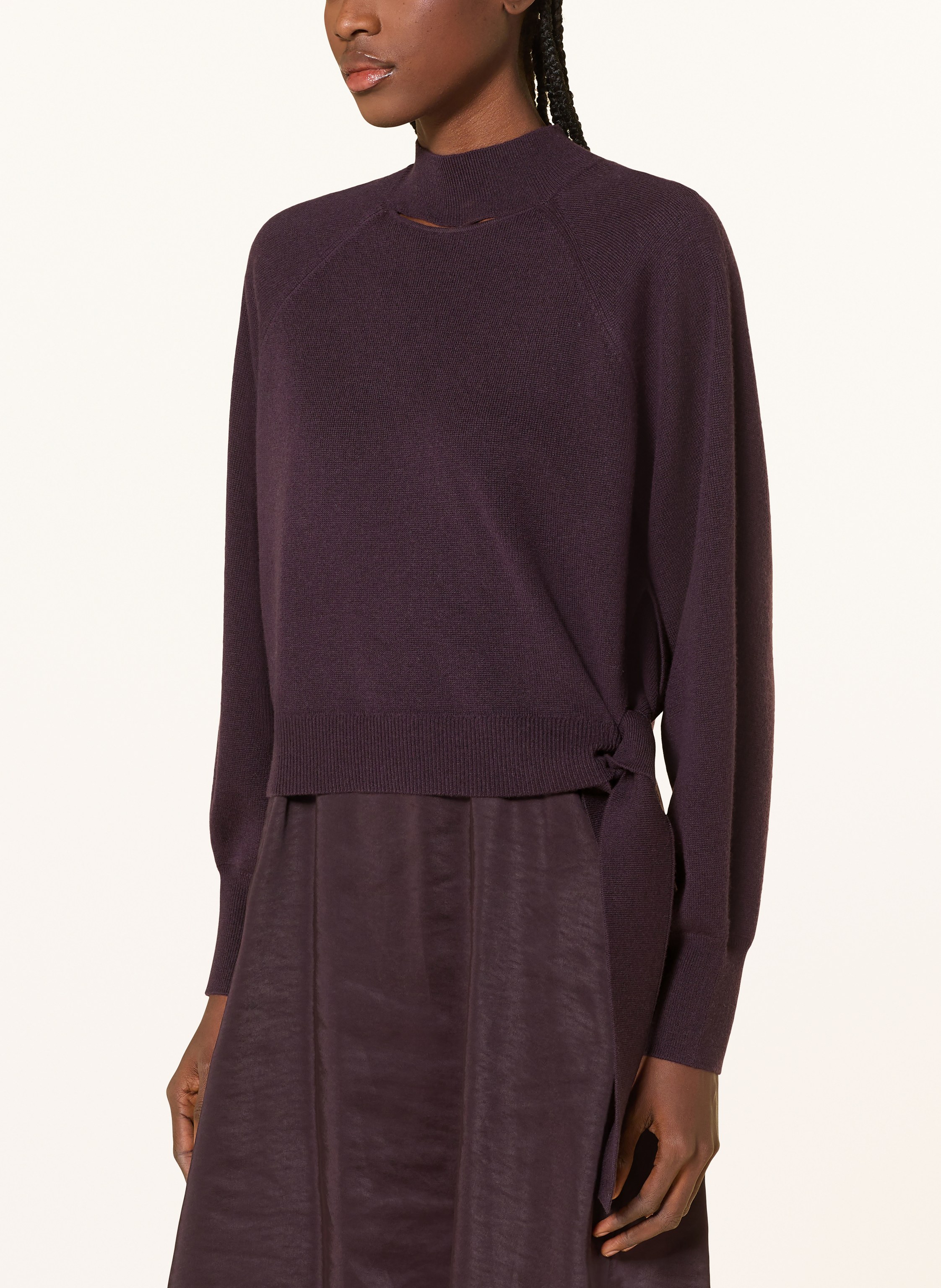 Thumbnail - Boss Set Flalina: Pullover Mit Cut-Out Und Satinkleid rot