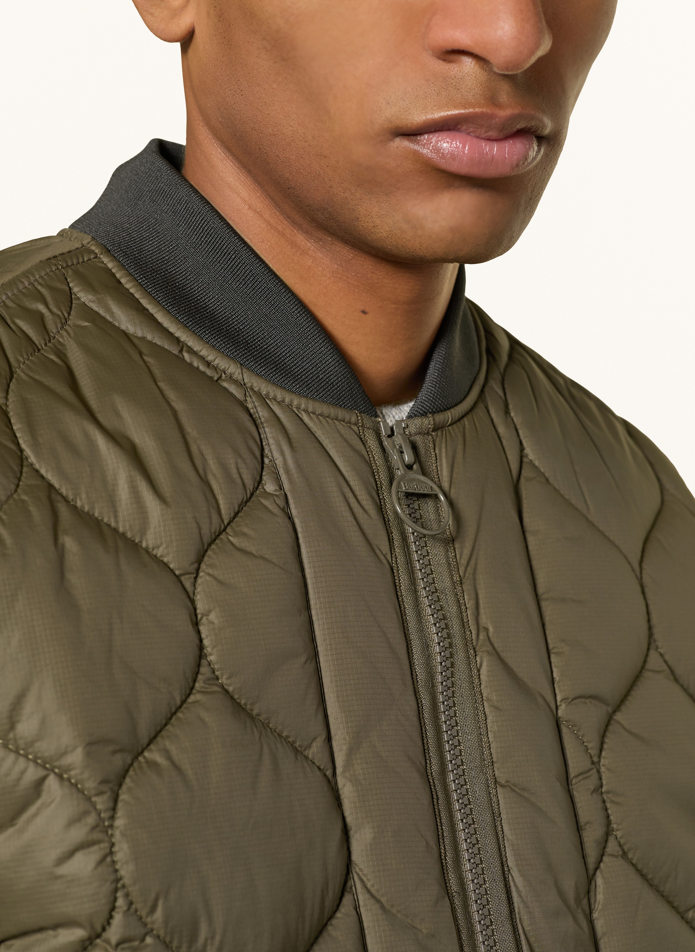 Thumbnail - Barbour Steppweste Liddesdale gruen