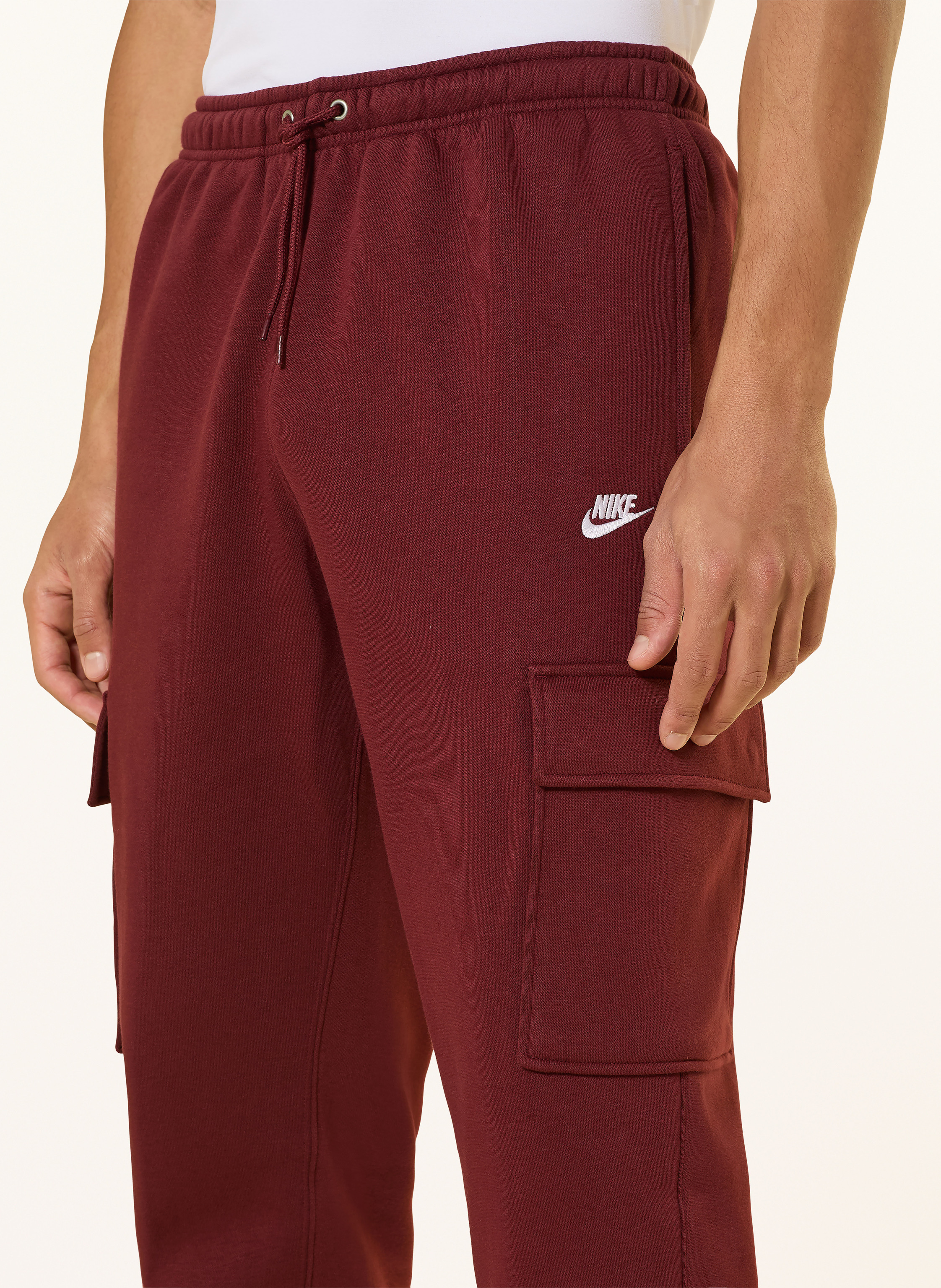 Thumbnail - Nike Sweatpants Club rot