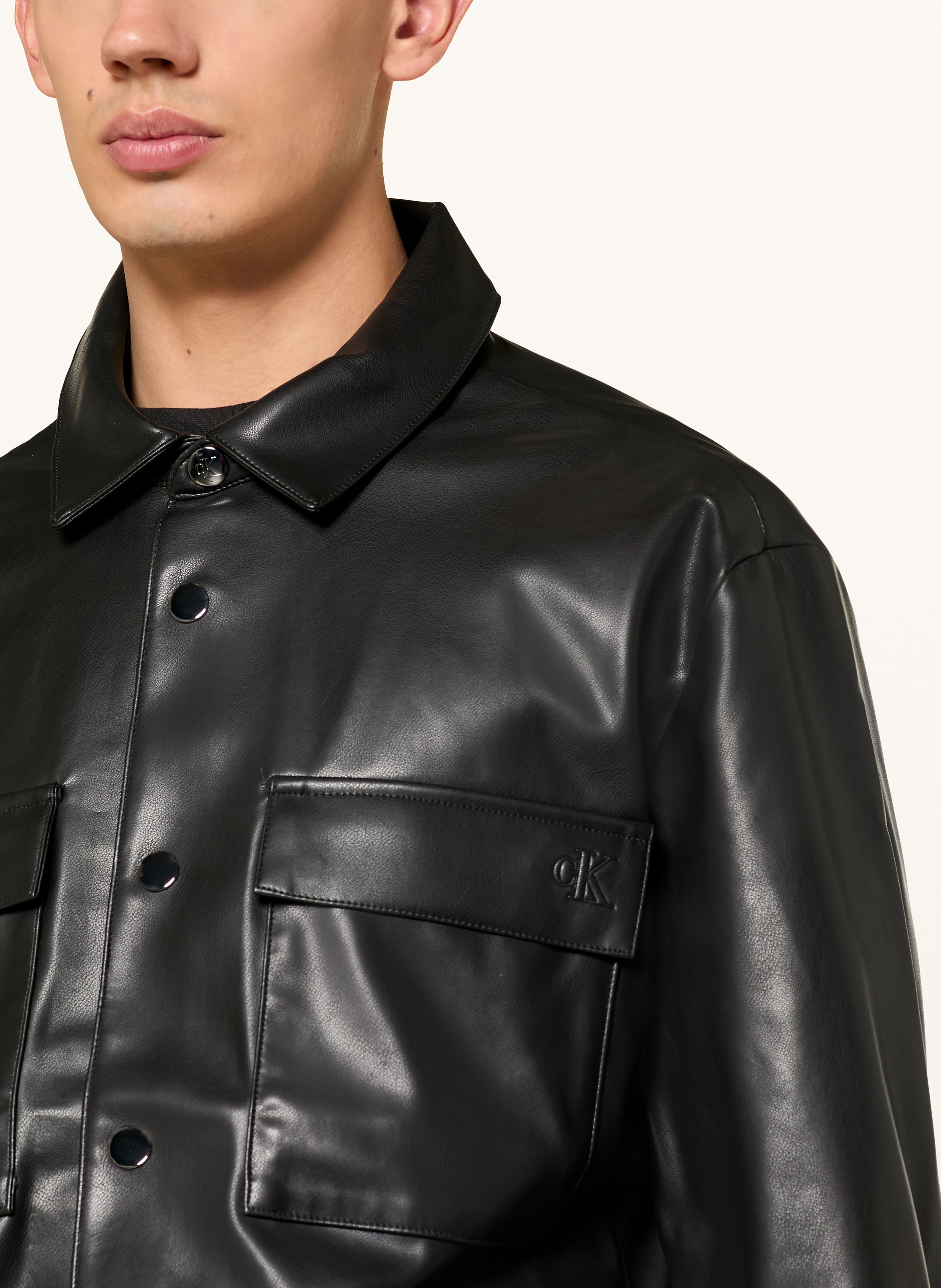 Thumbnail - Calvin Klein Jeans Overjacket In Lederoptik schwarz