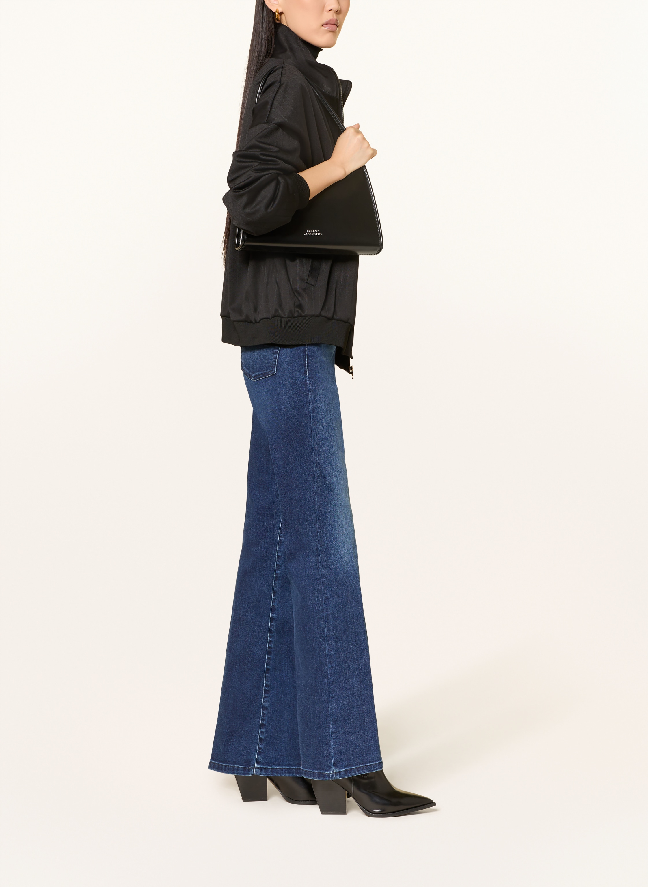 Thumbnail - Cambio Flared Jeans Philia blau