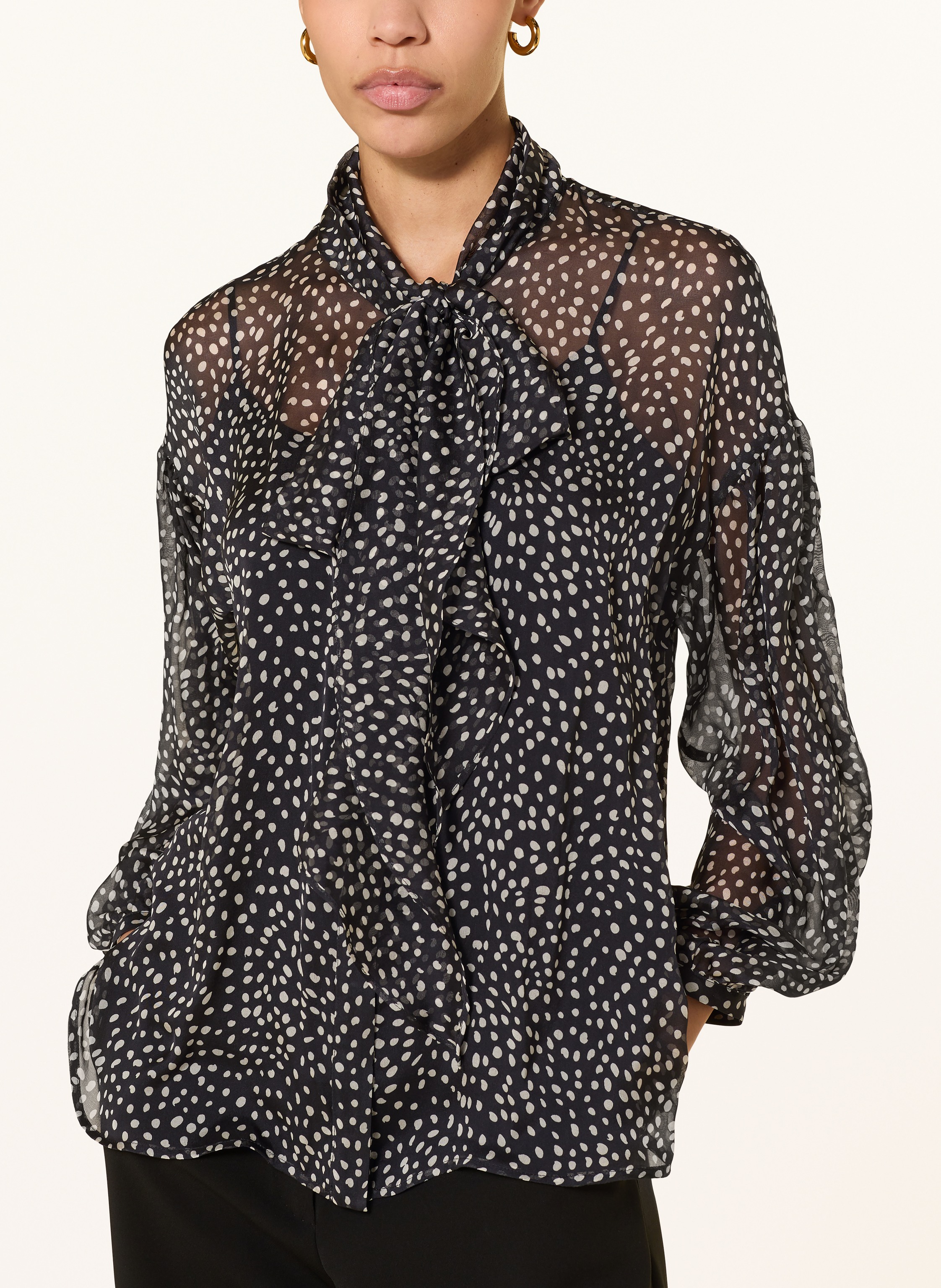 Thumbnail - Max Mara Studio Schluppenbluse Aus Seide schwarz